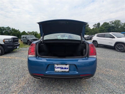 2023 Chrysler 300 Touring L