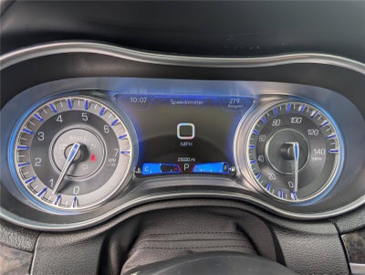 2023 Chrysler 300 Touring L
