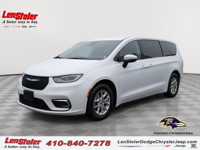 2023 Chrysler Pacifica Touring L