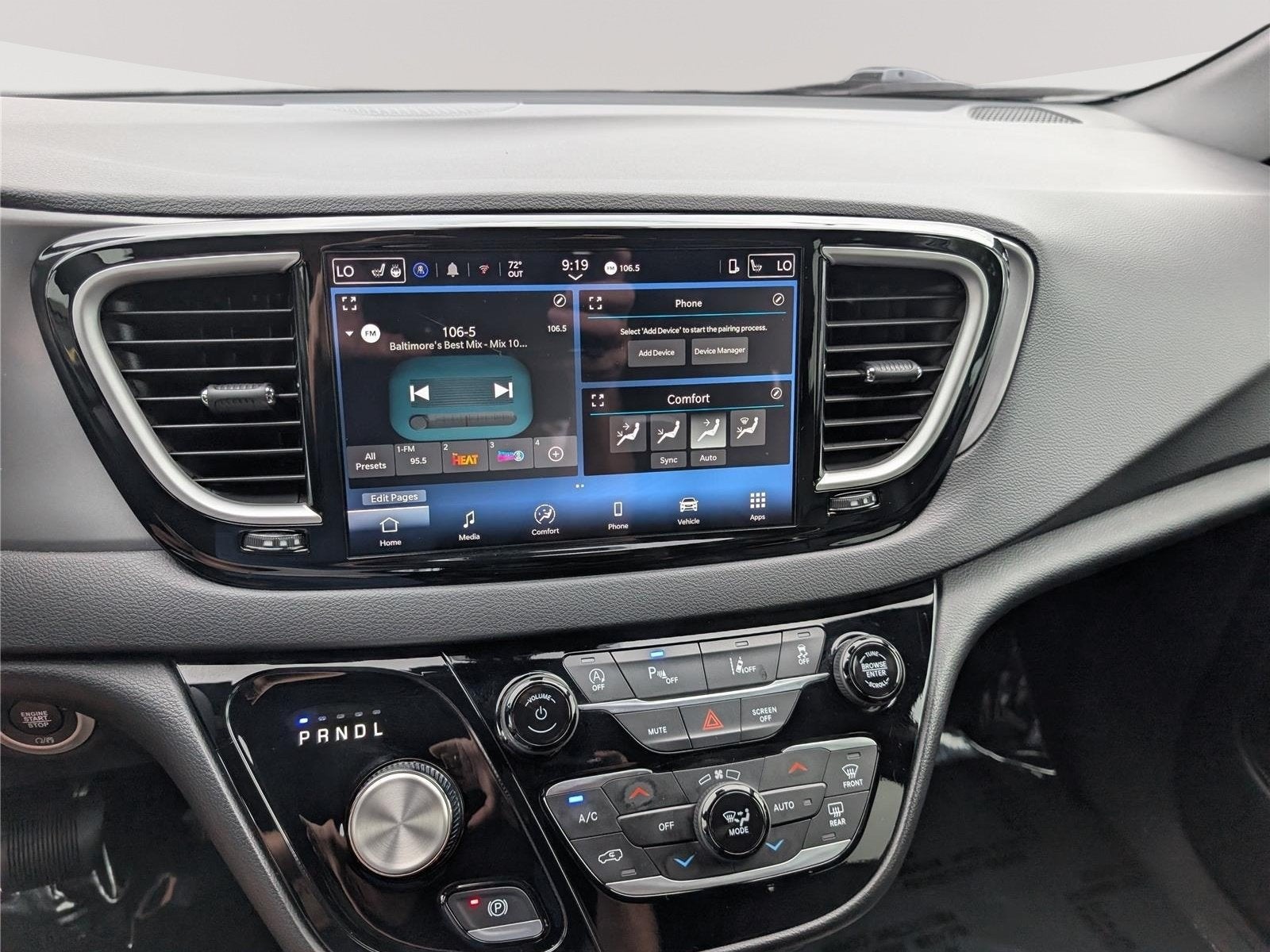 2025 Chrysler Pacifica Select