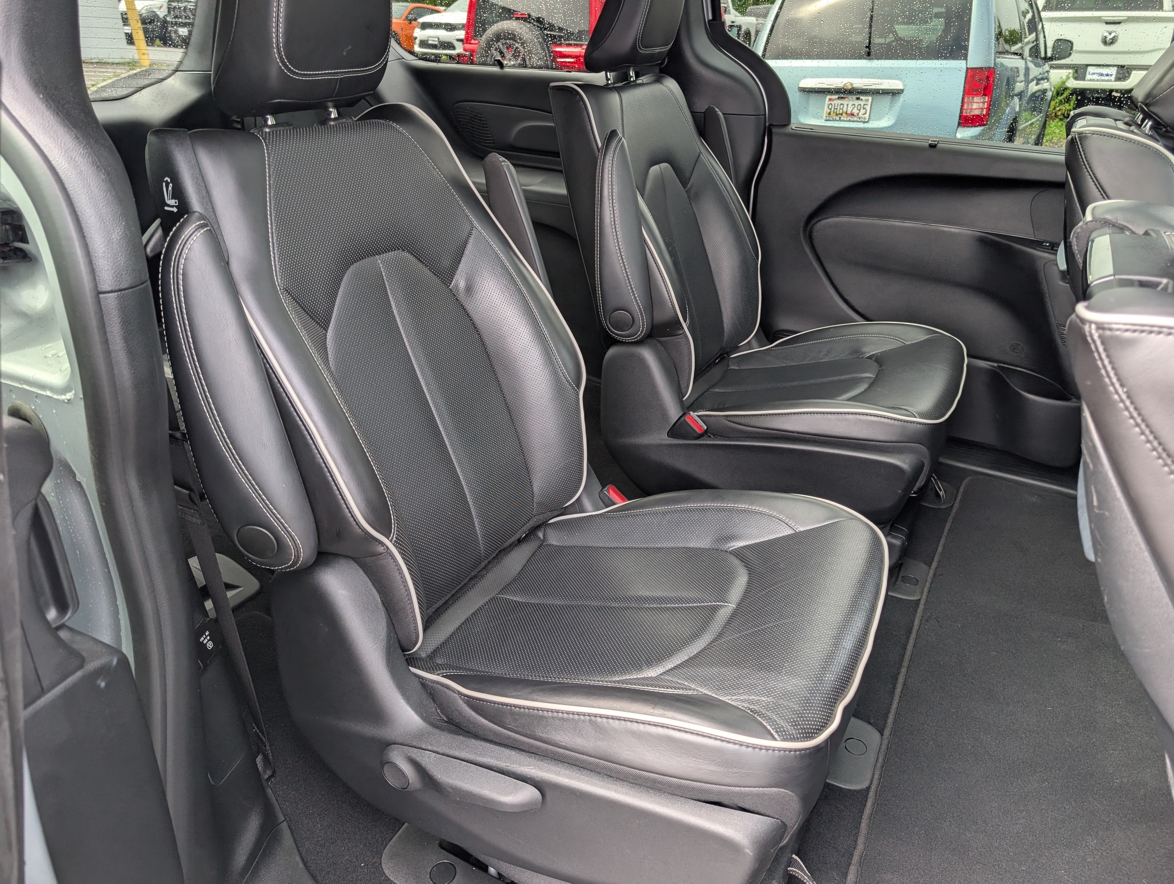 2023 Chrysler Pacifica Hybrid Limited