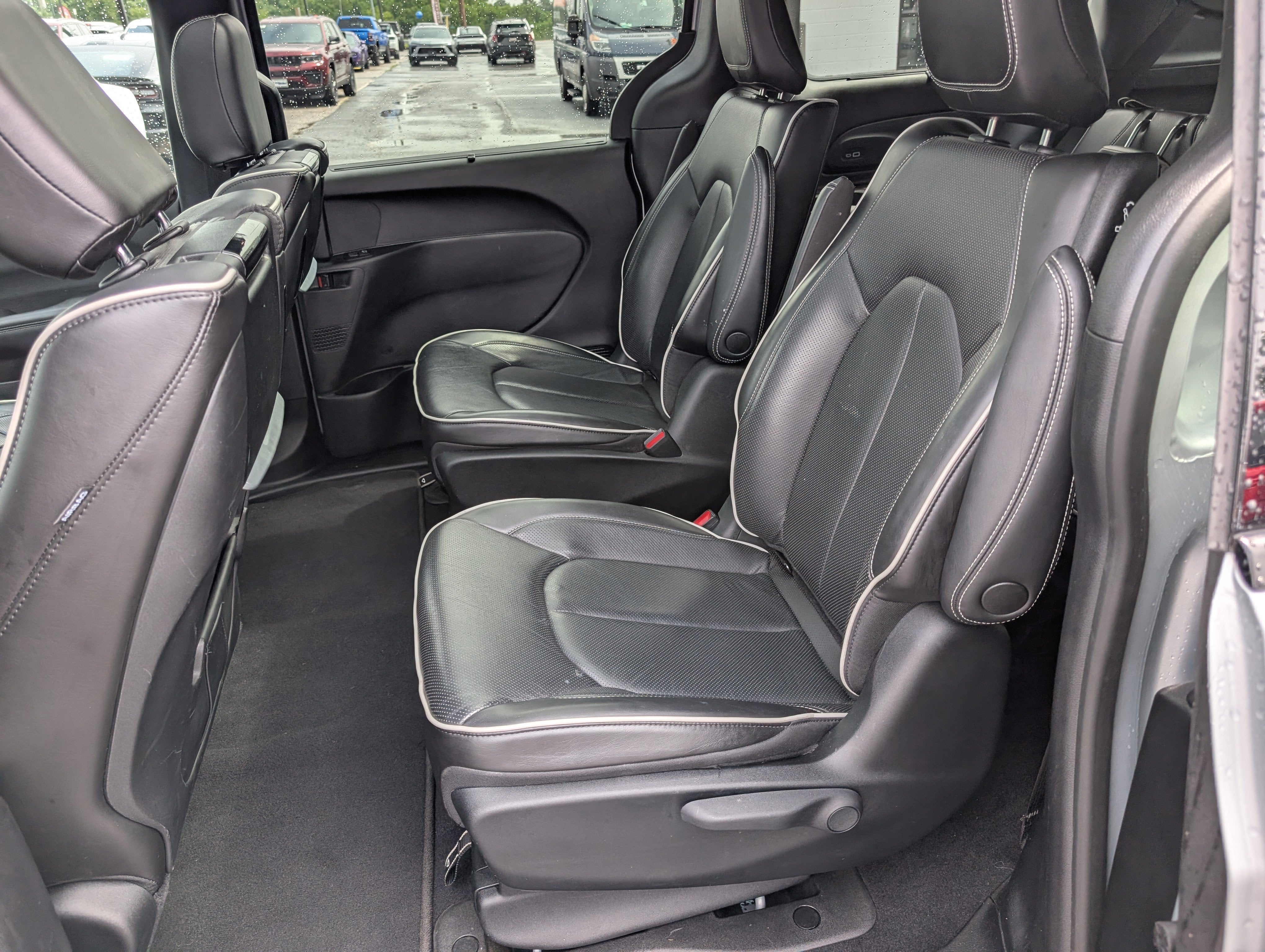 2023 Chrysler Pacifica Hybrid Limited