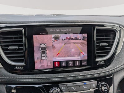 2023 Chrysler Pacifica Hybrid Limited