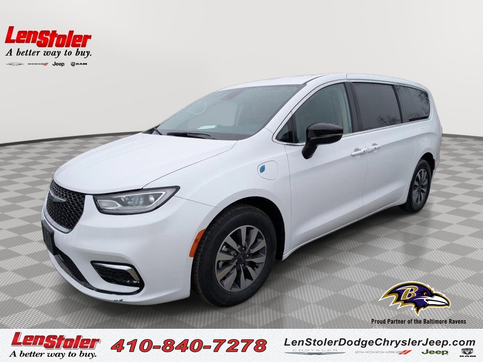 2024 Chrysler Pacifica Hybrid Select
