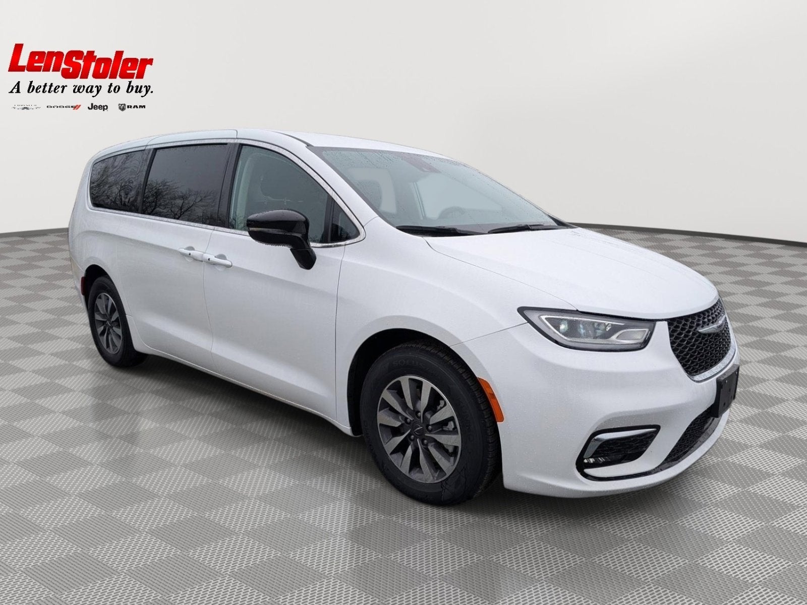 2024 Chrysler Pacifica Hybrid Select