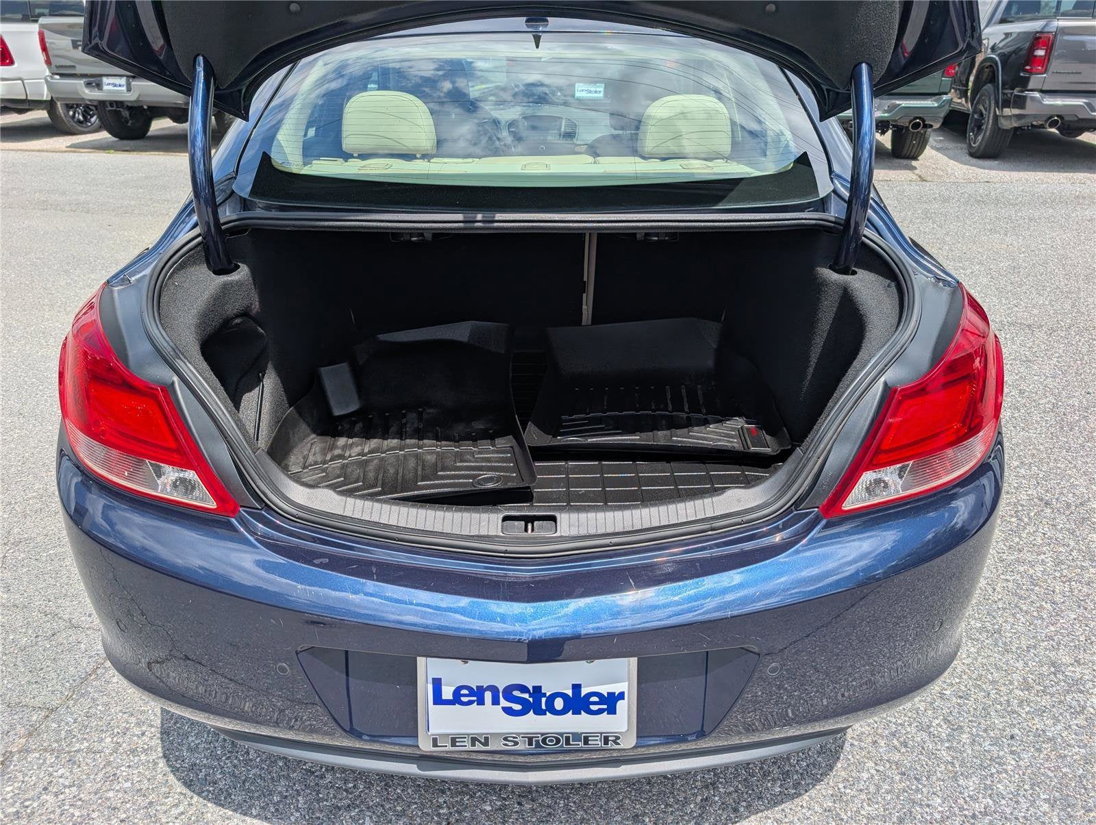 2012 Buick Regal Premium 2