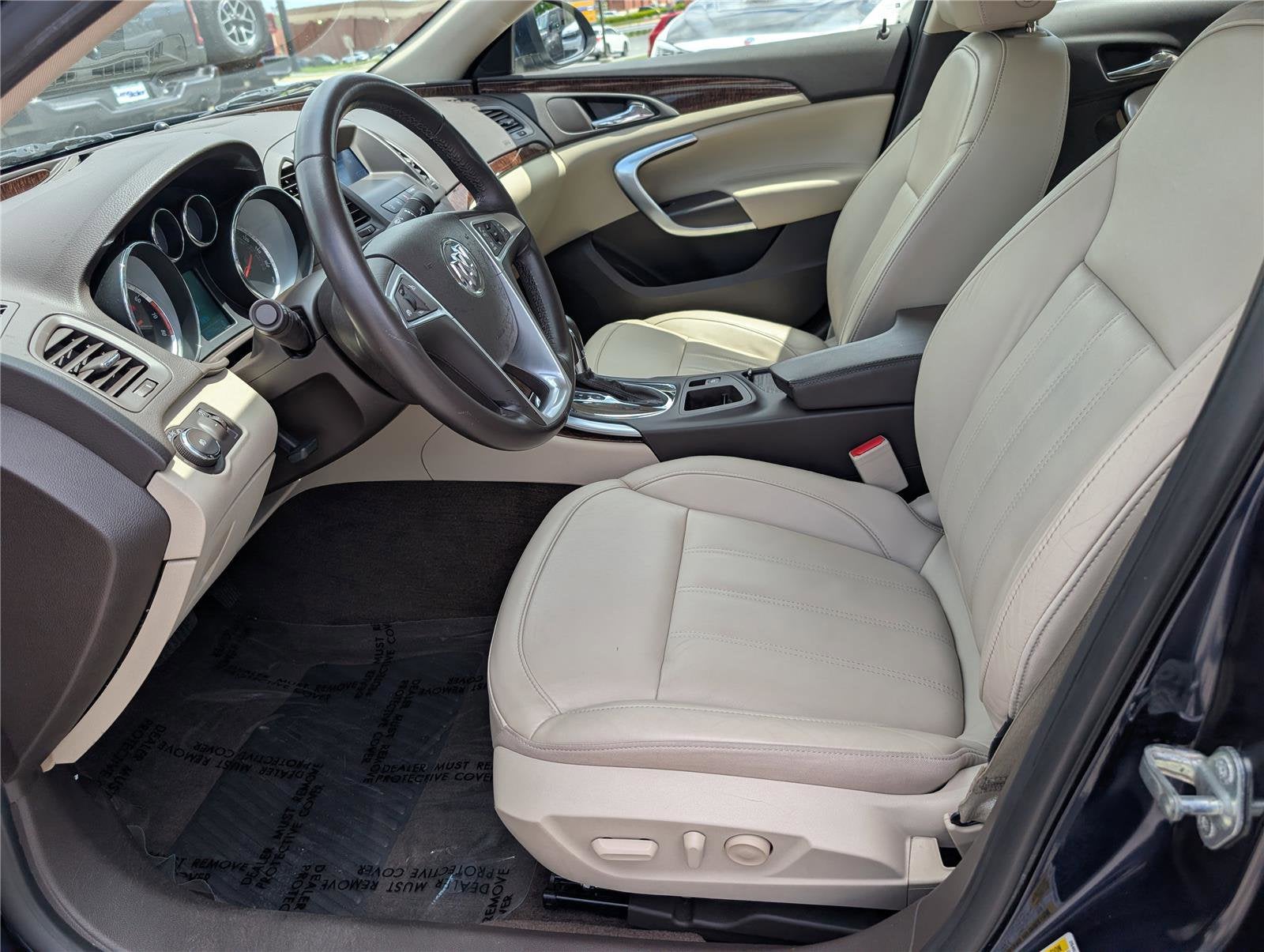 2012 Buick Regal Premium 2