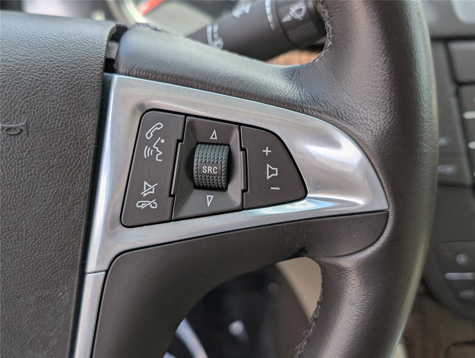 2012 Buick Regal Premium 2