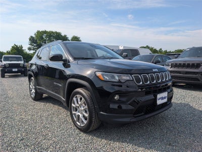 2022 Jeep Compass Latitude Lux