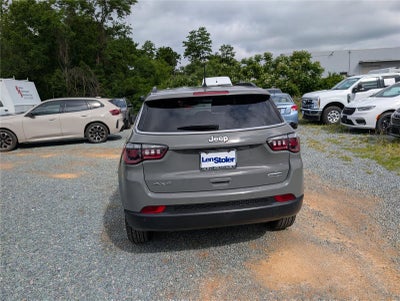 2024 Jeep Compass Latitude Lux