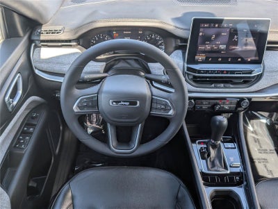 2023 Jeep Compass Latitude Lux