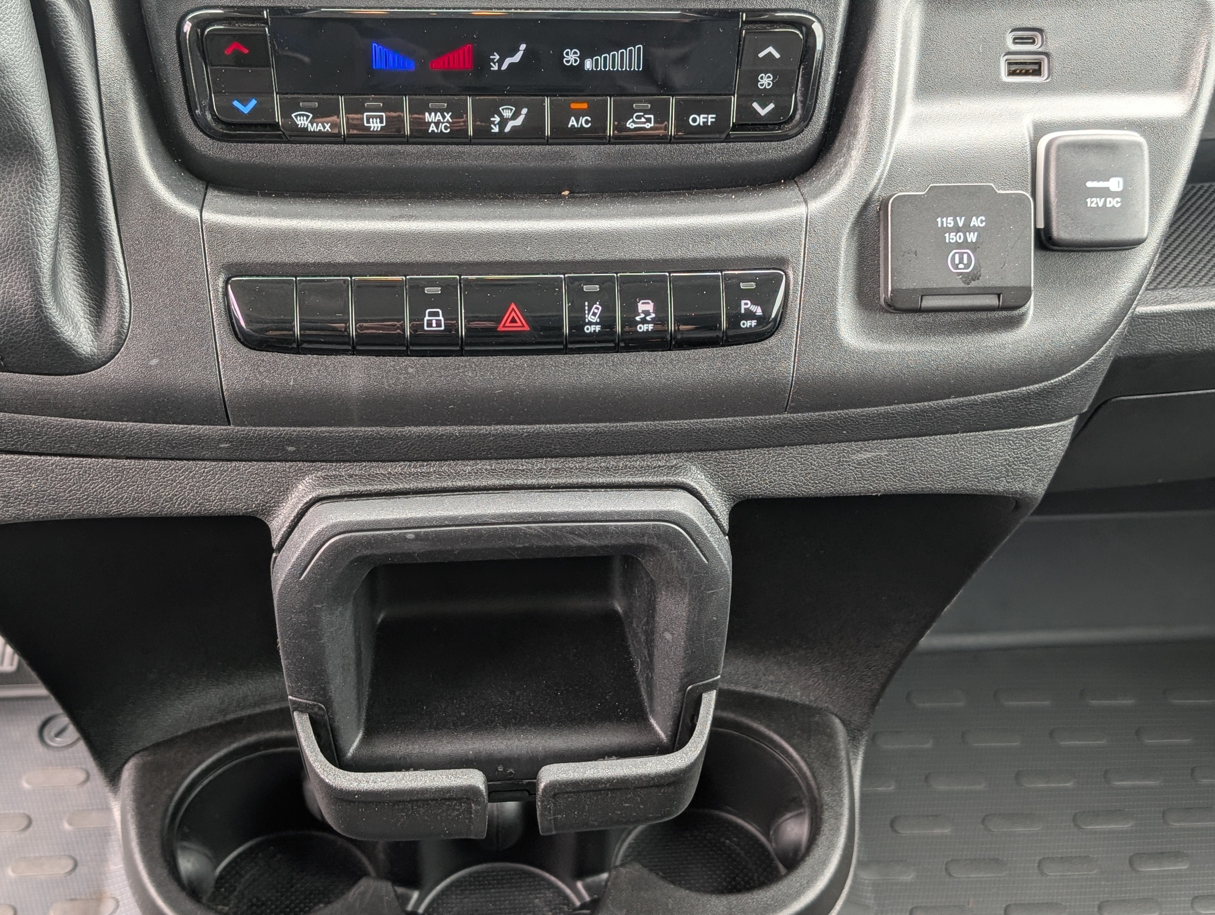 2024 RAM ProMaster Cargo Van Tradesman