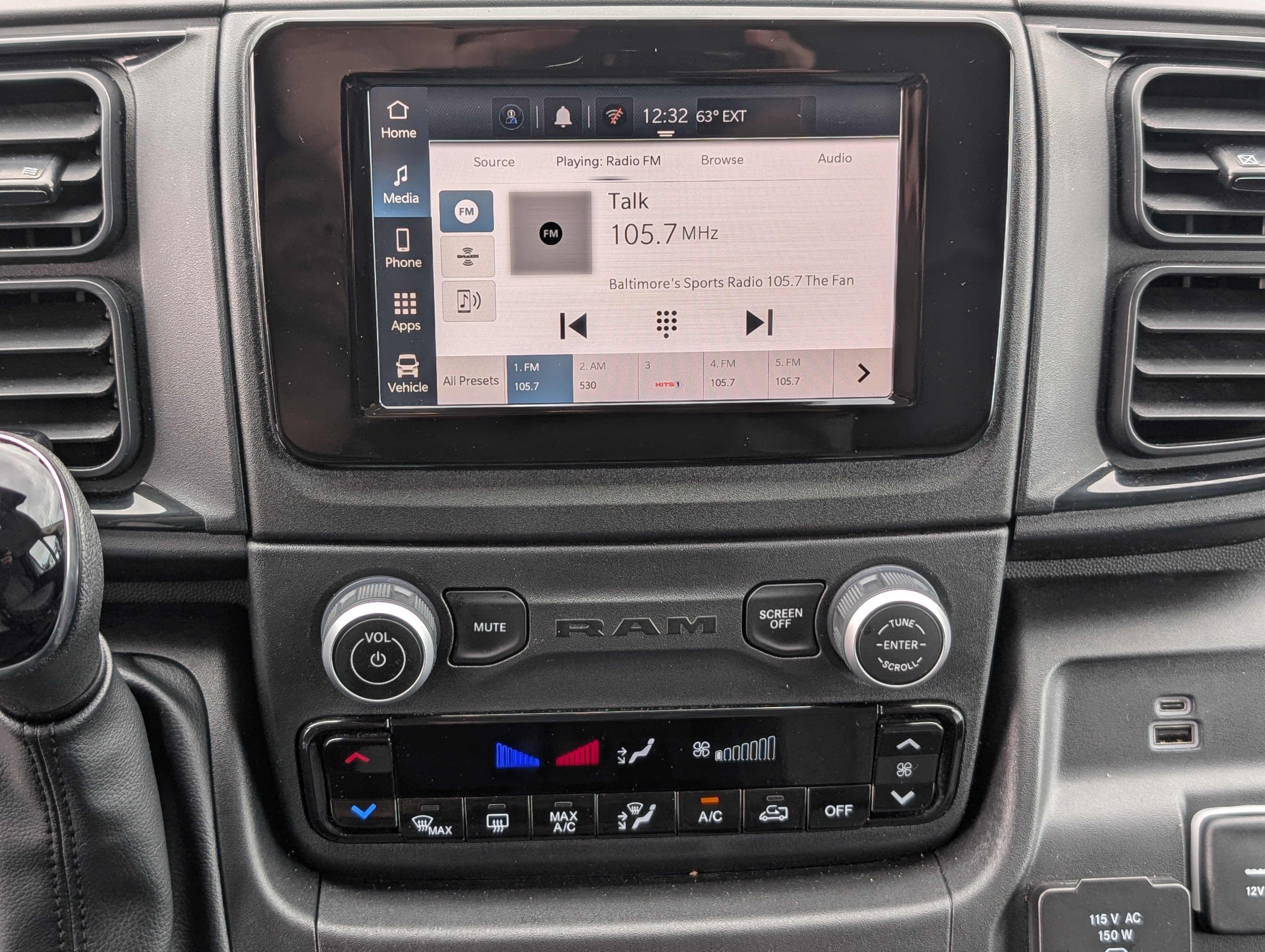 2024 RAM ProMaster Cargo Van Tradesman