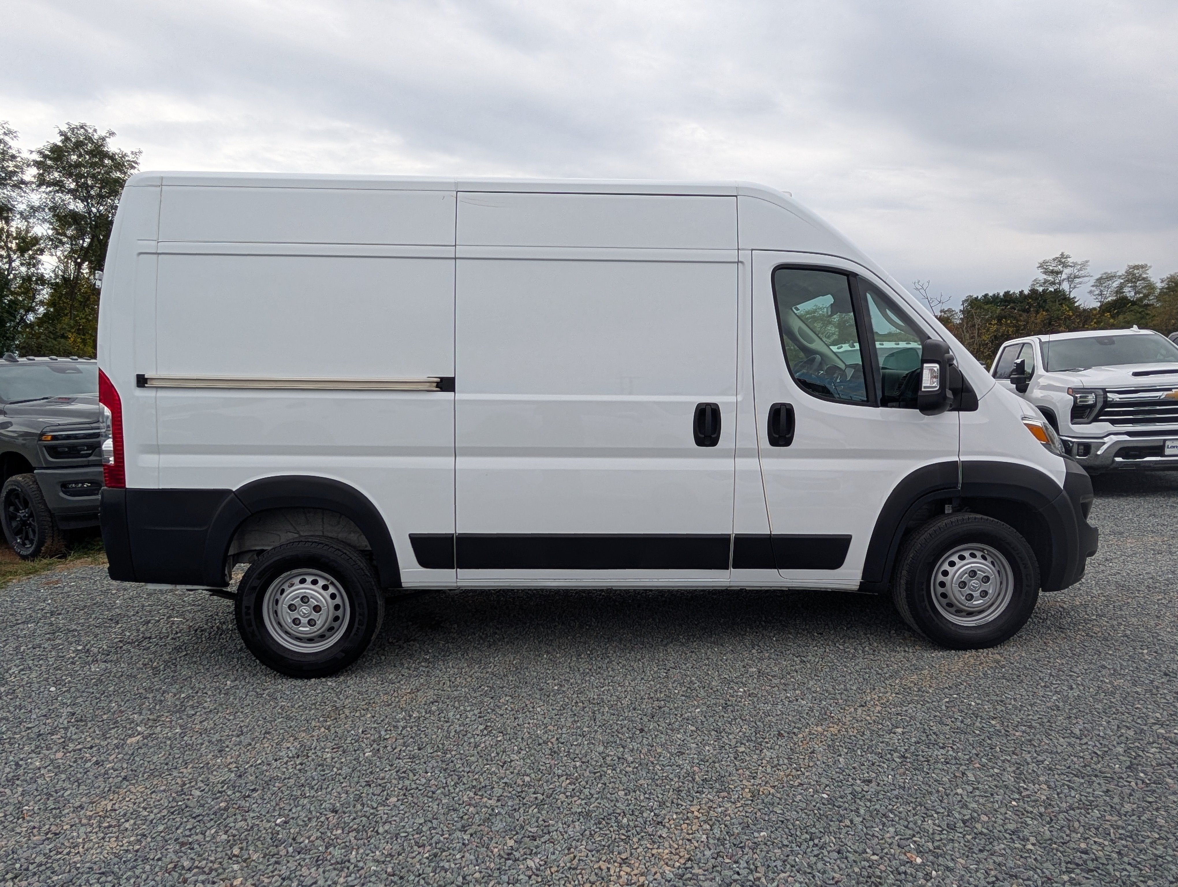 2024 RAM ProMaster Cargo Van Tradesman