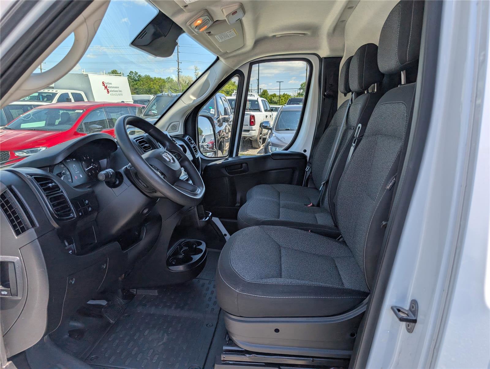 2024 RAM ProMaster Cargo Van Tradesman