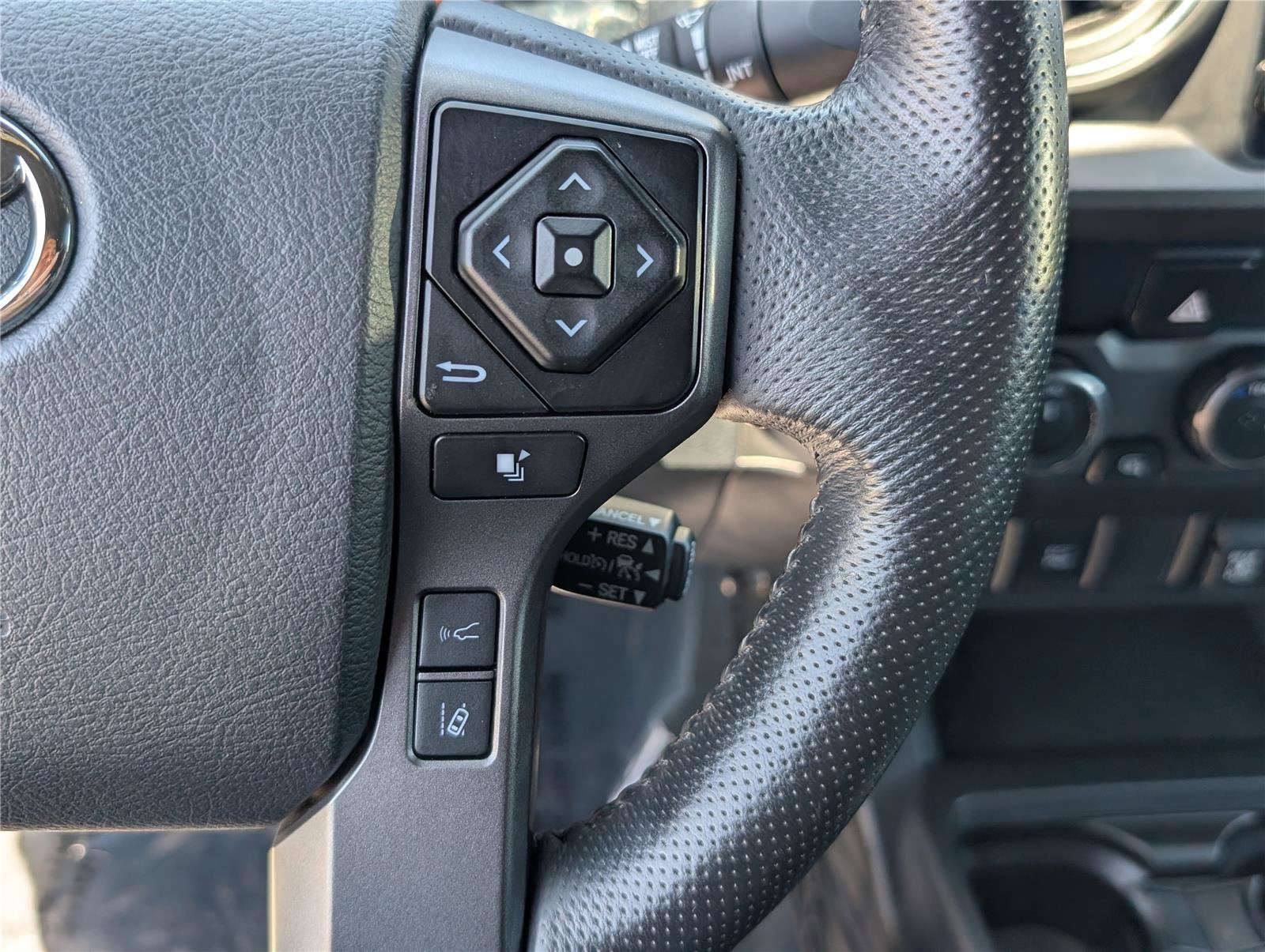 2023 Toyota Tacoma 4WD SR