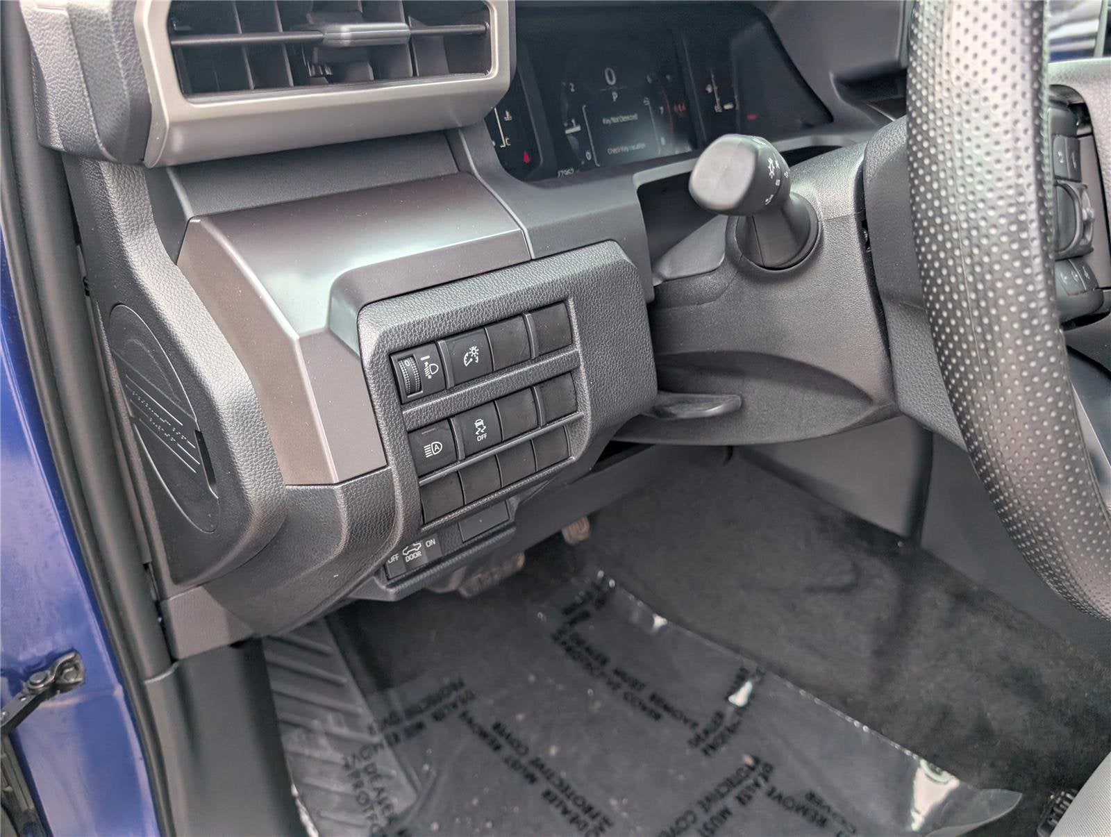 2025 Toyota Tacoma 4WD SR5