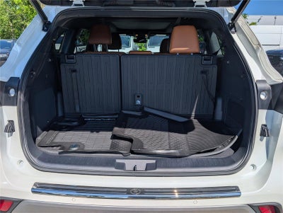 2020 Toyota Highlander Platinum