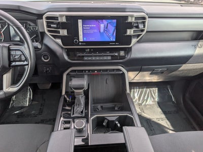 2022 Toyota Tundra 4WD SR5