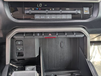 2022 Toyota Tundra 4WD SR5