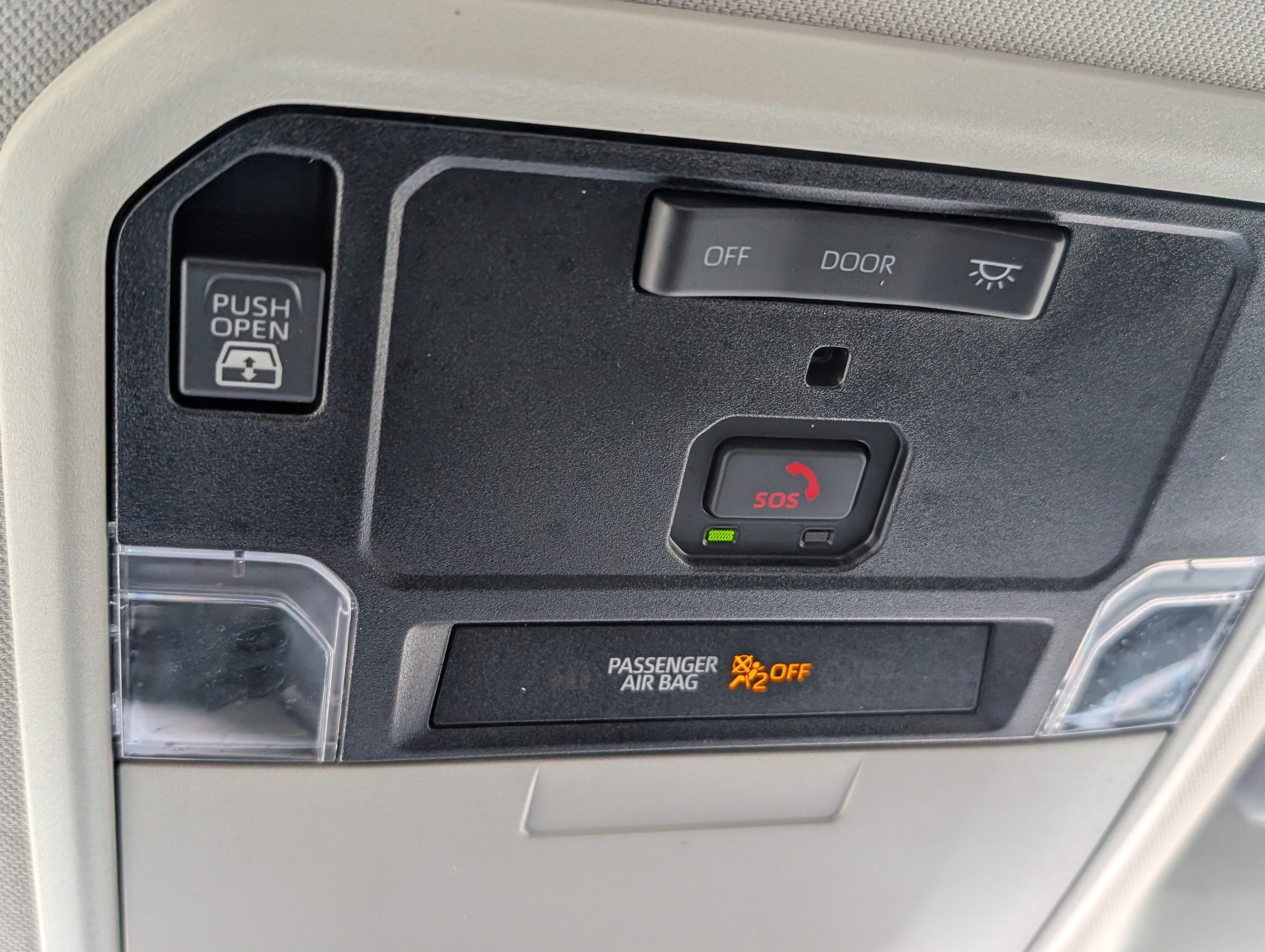 2022 Toyota Tundra 4WD SR5