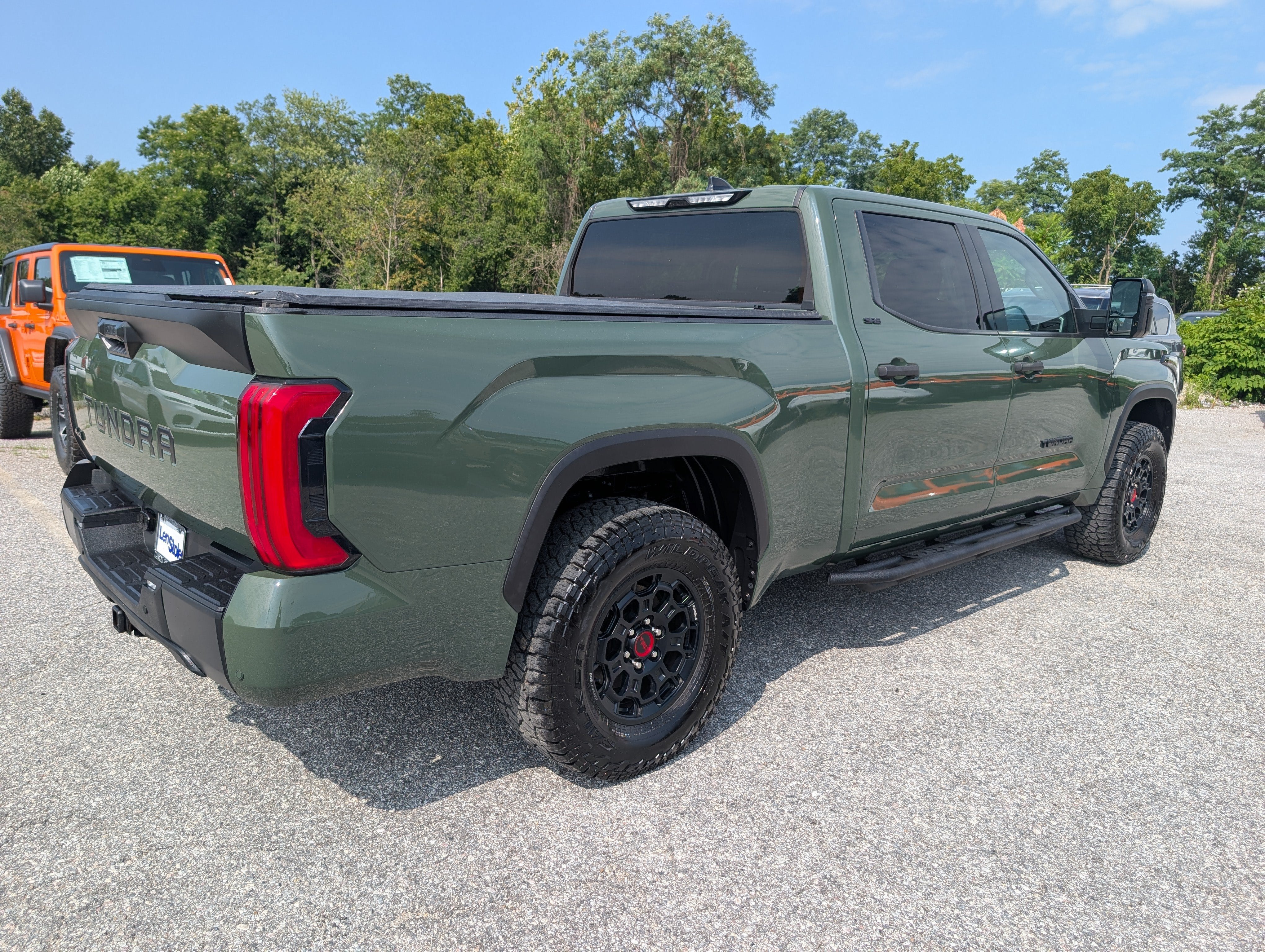 2022 Toyota Tundra 4WD SR5