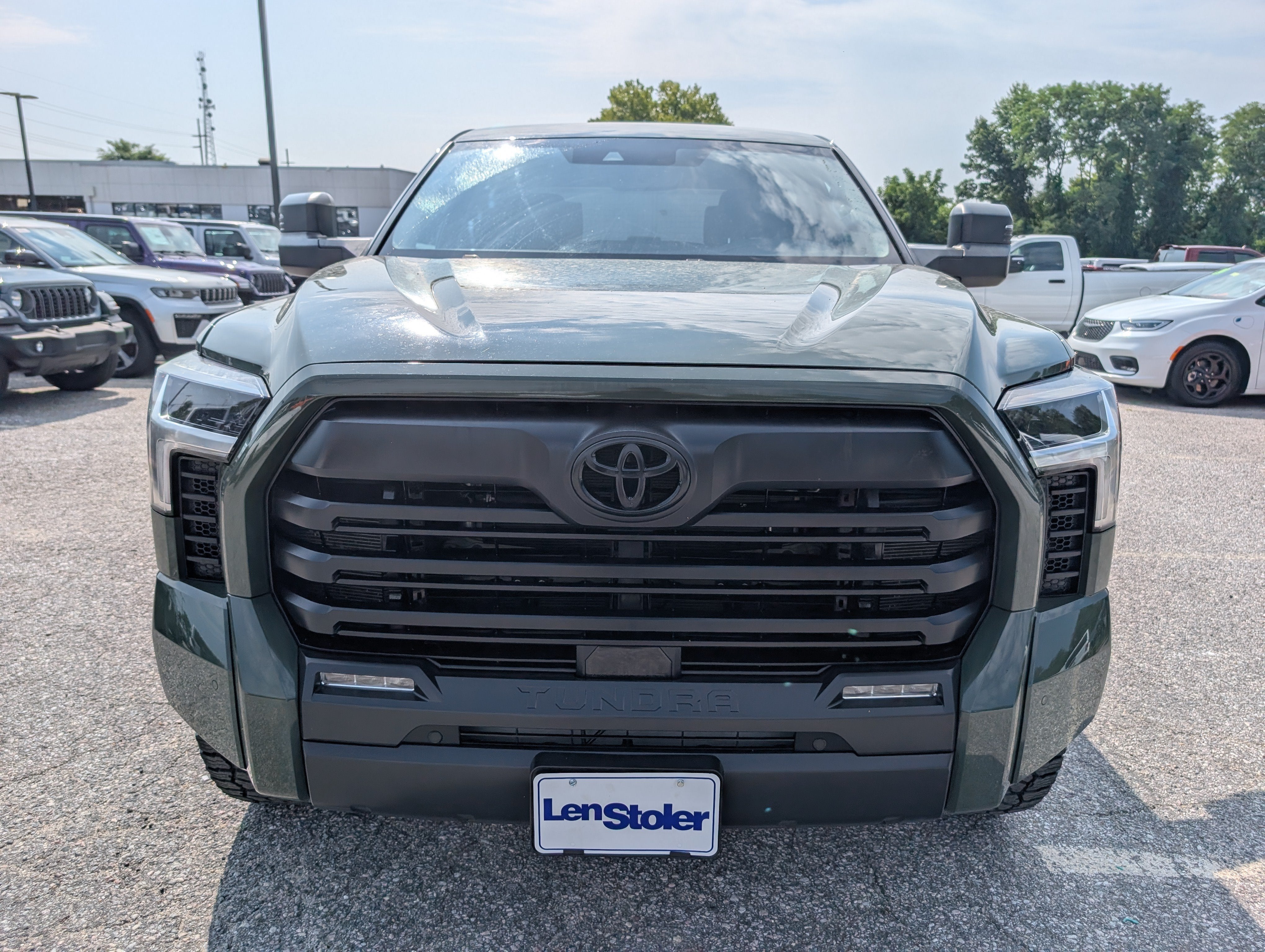 2022 Toyota Tundra 4WD SR5