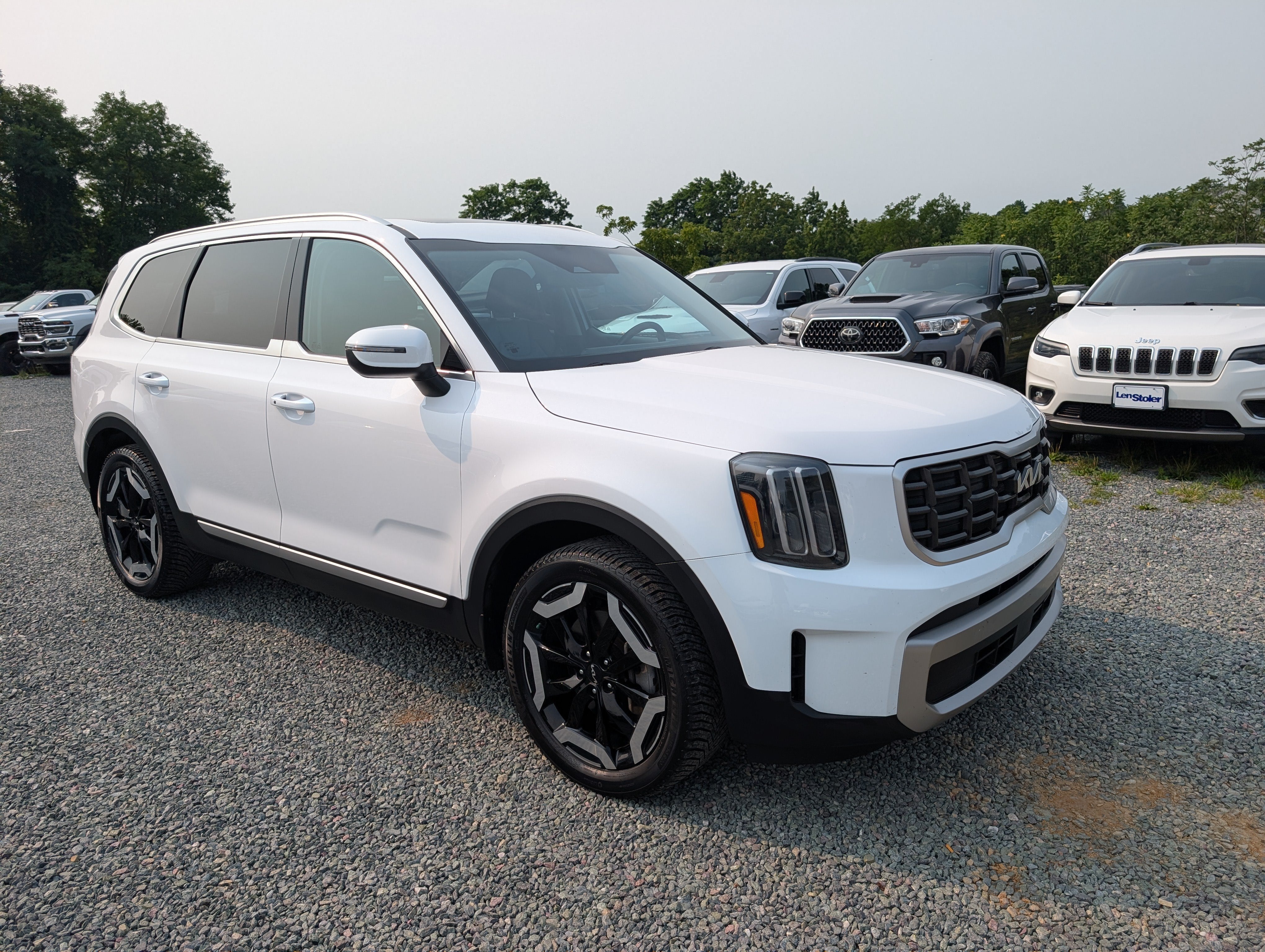 2023 Kia Telluride S