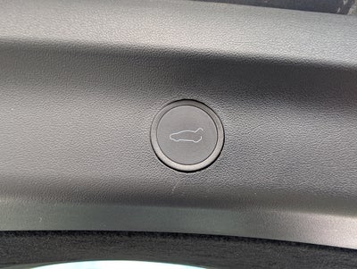 2023 Tesla Model Y Base