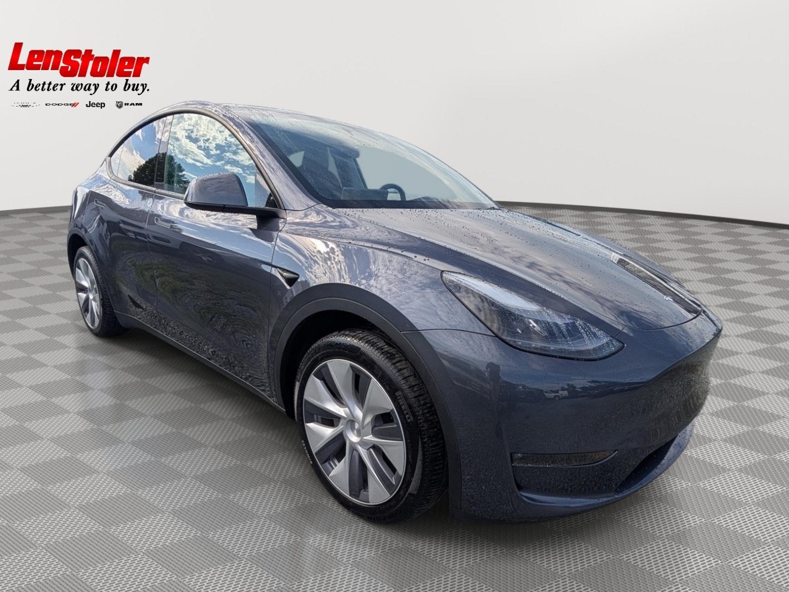 2023 Tesla Model Y Base