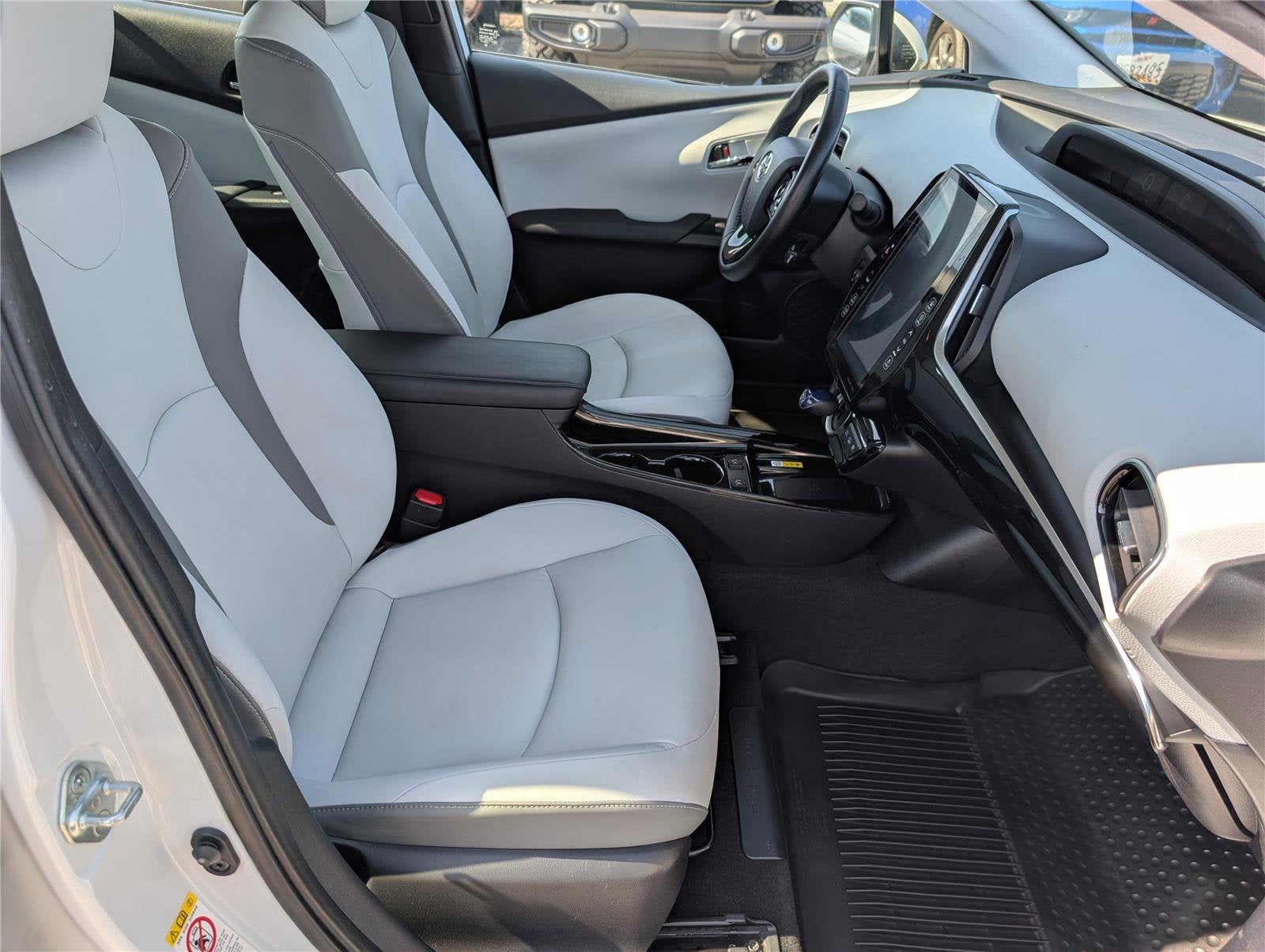 2021 Toyota Prius Prime LE