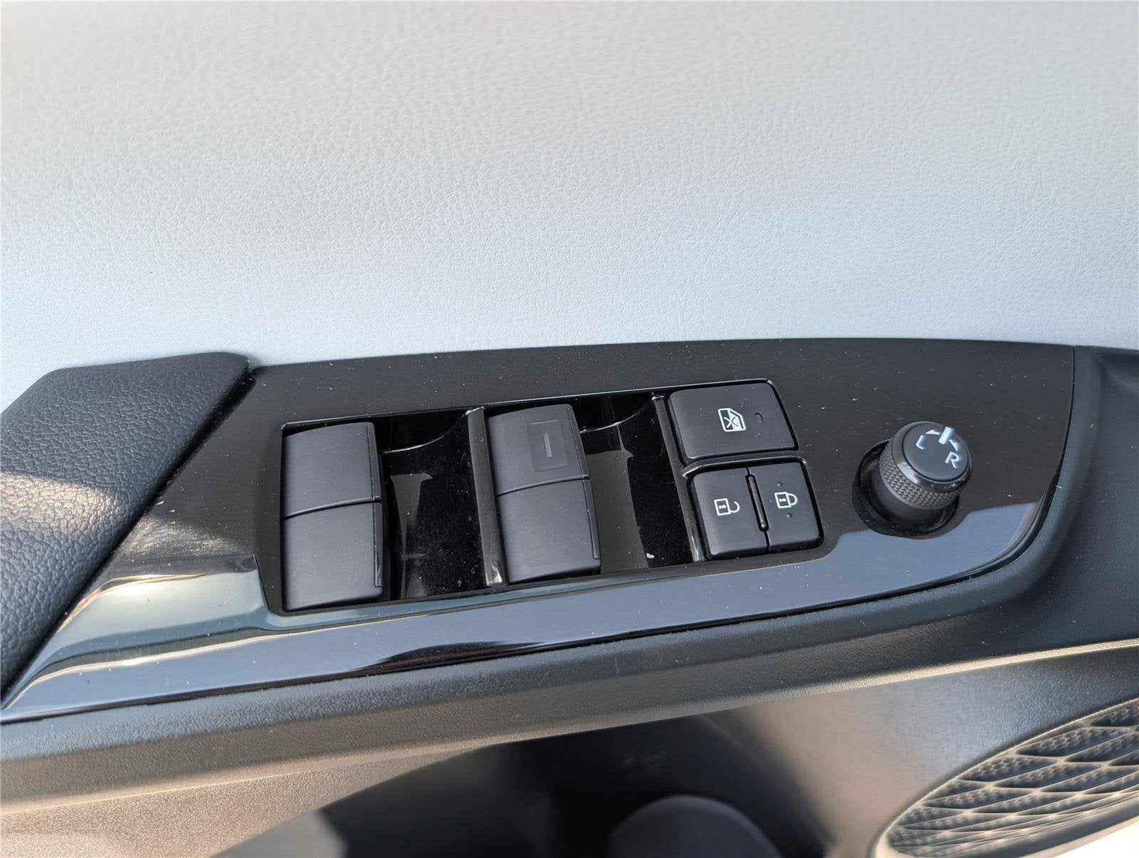 2021 Toyota Prius Prime LE