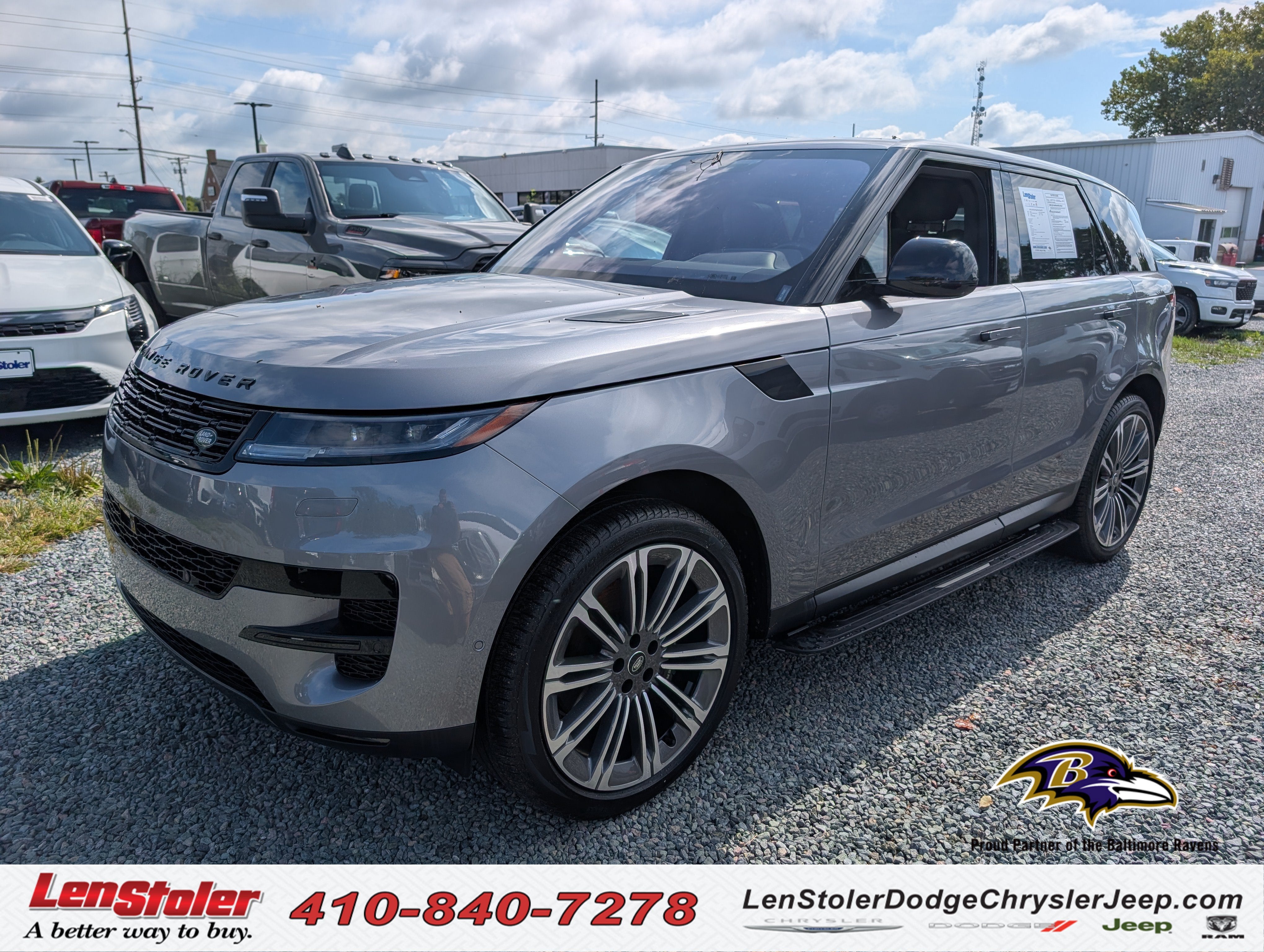 2023 Land Rover Range Rover Sport SE