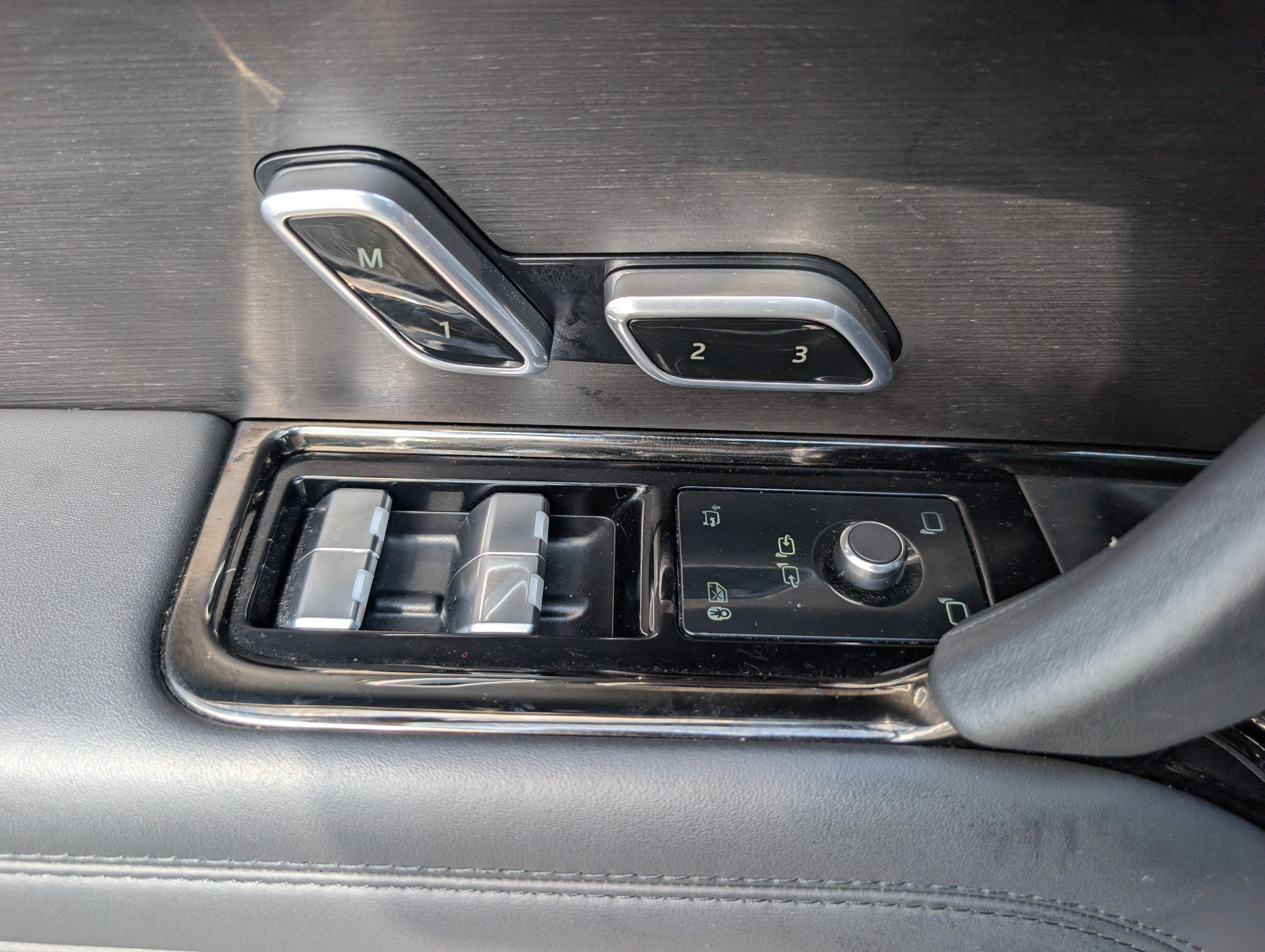 2023 Land Rover Range Rover Sport SE