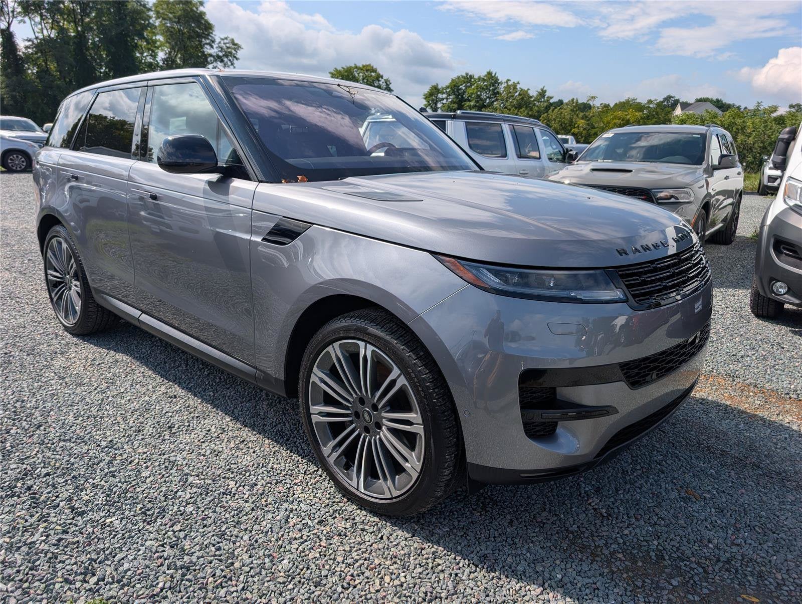 2023 Land Rover Range Rover Sport SE