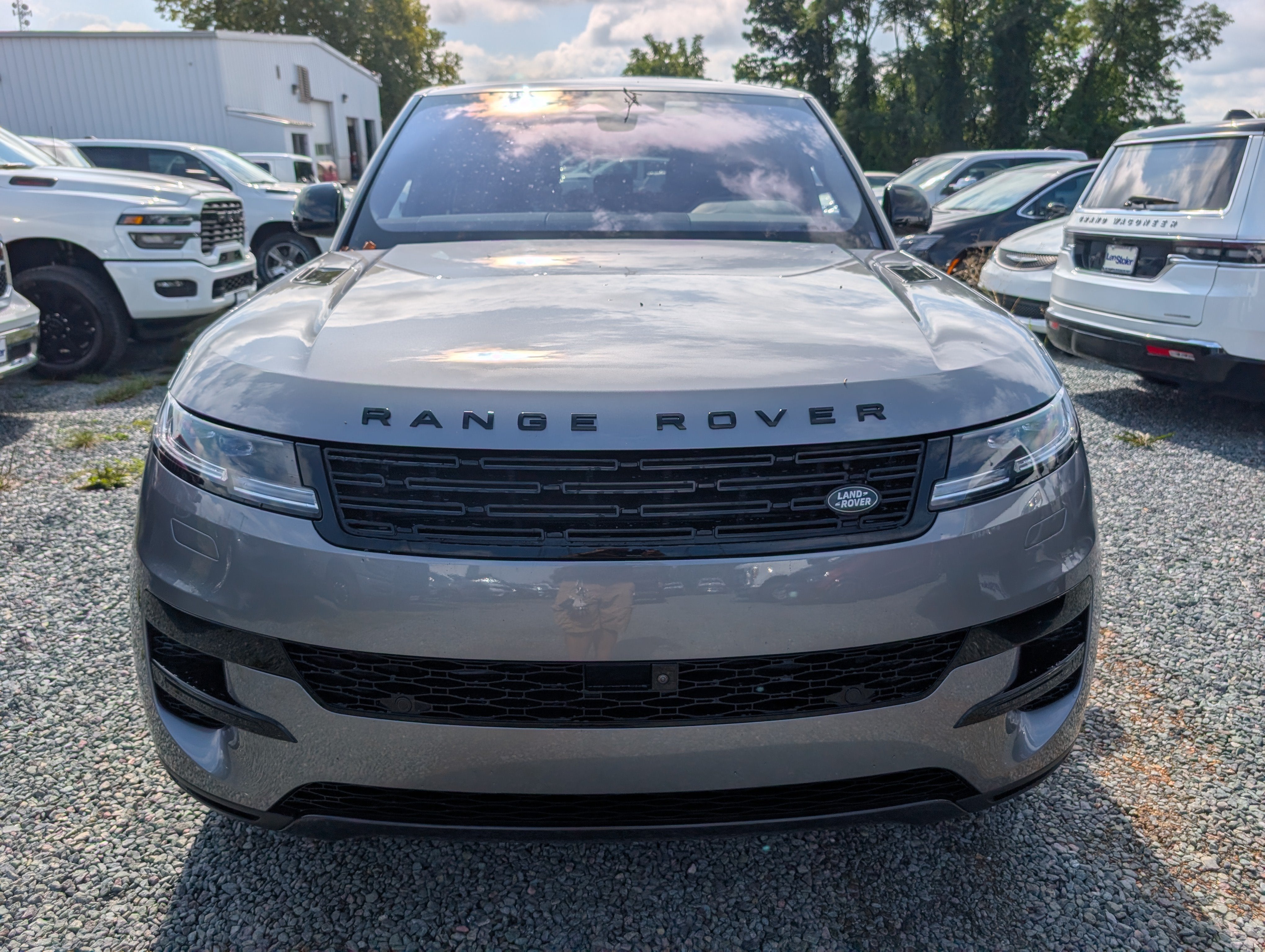 2023 Land Rover Range Rover Sport SE