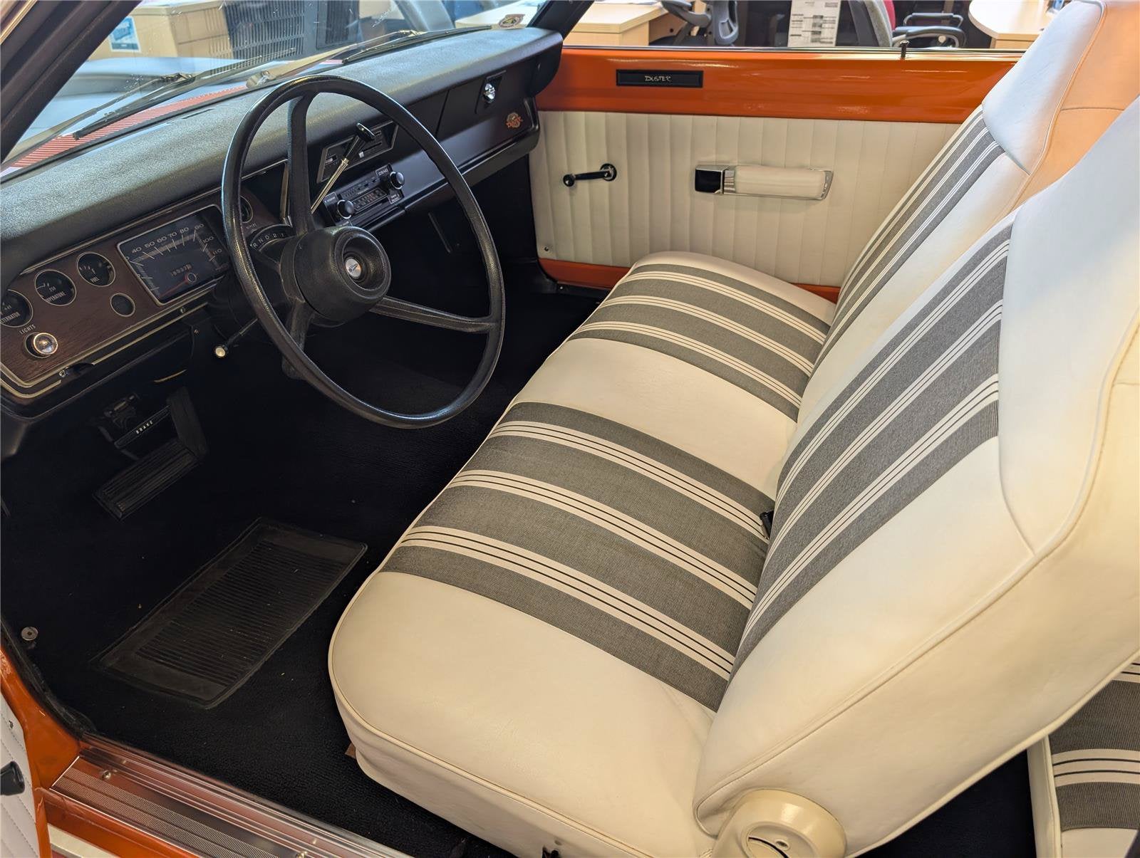 1972 Plymouth Duster 440