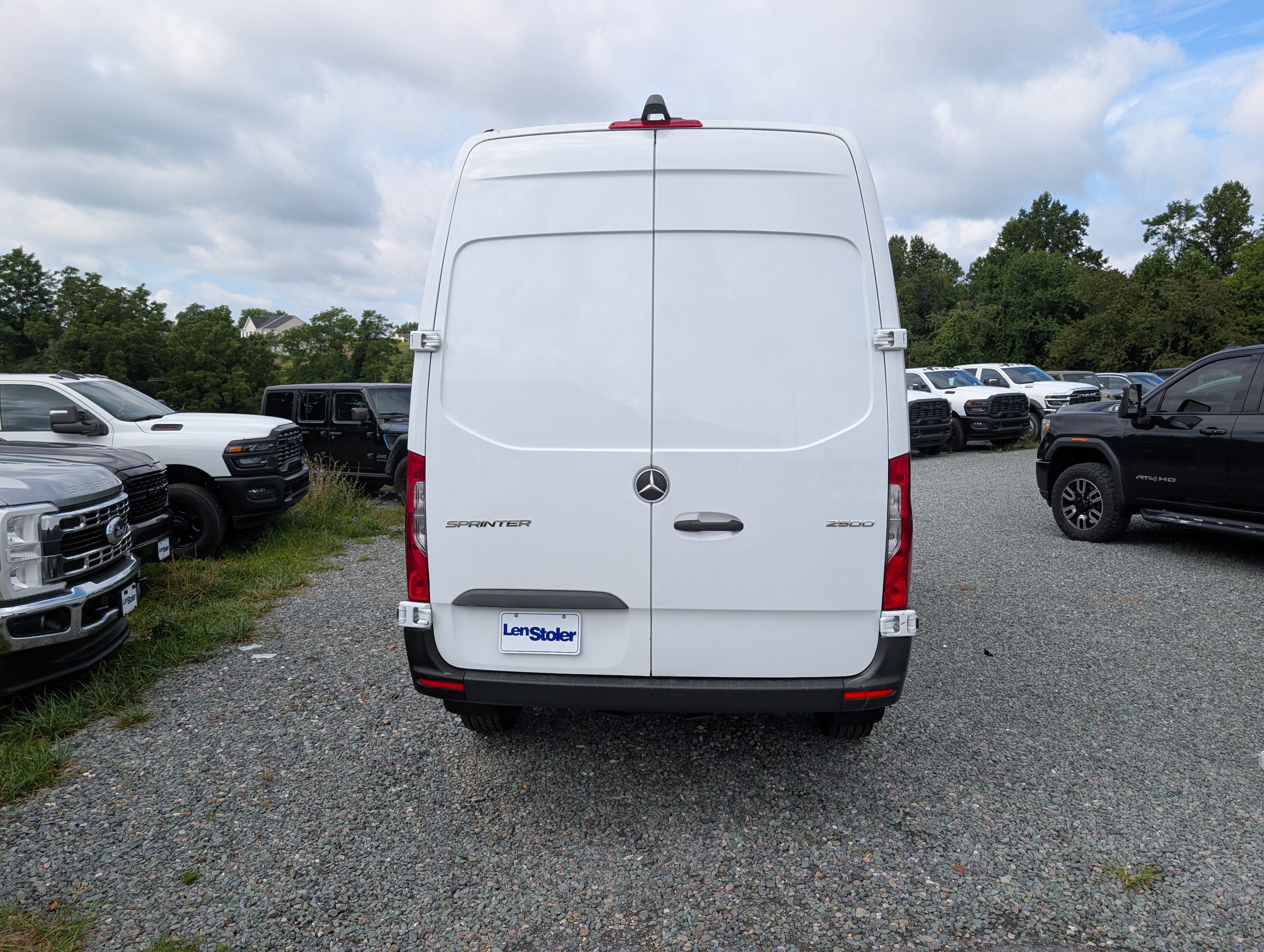 2025 Mercedes-Benz Sprinter Cargo Van Cargo 144 WB