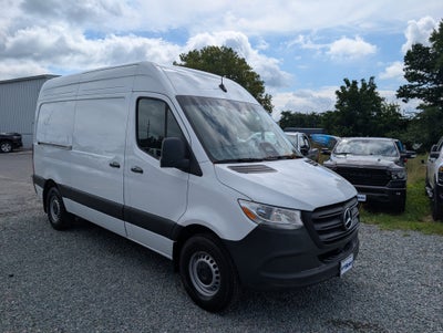 2025 Mercedes-Benz Sprinter Cargo Van Cargo 144 WB