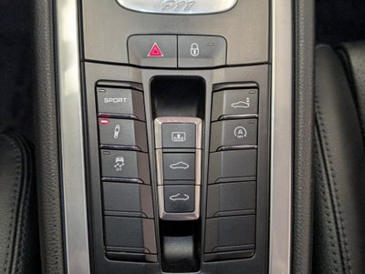 2017 Porsche 911 Carrera