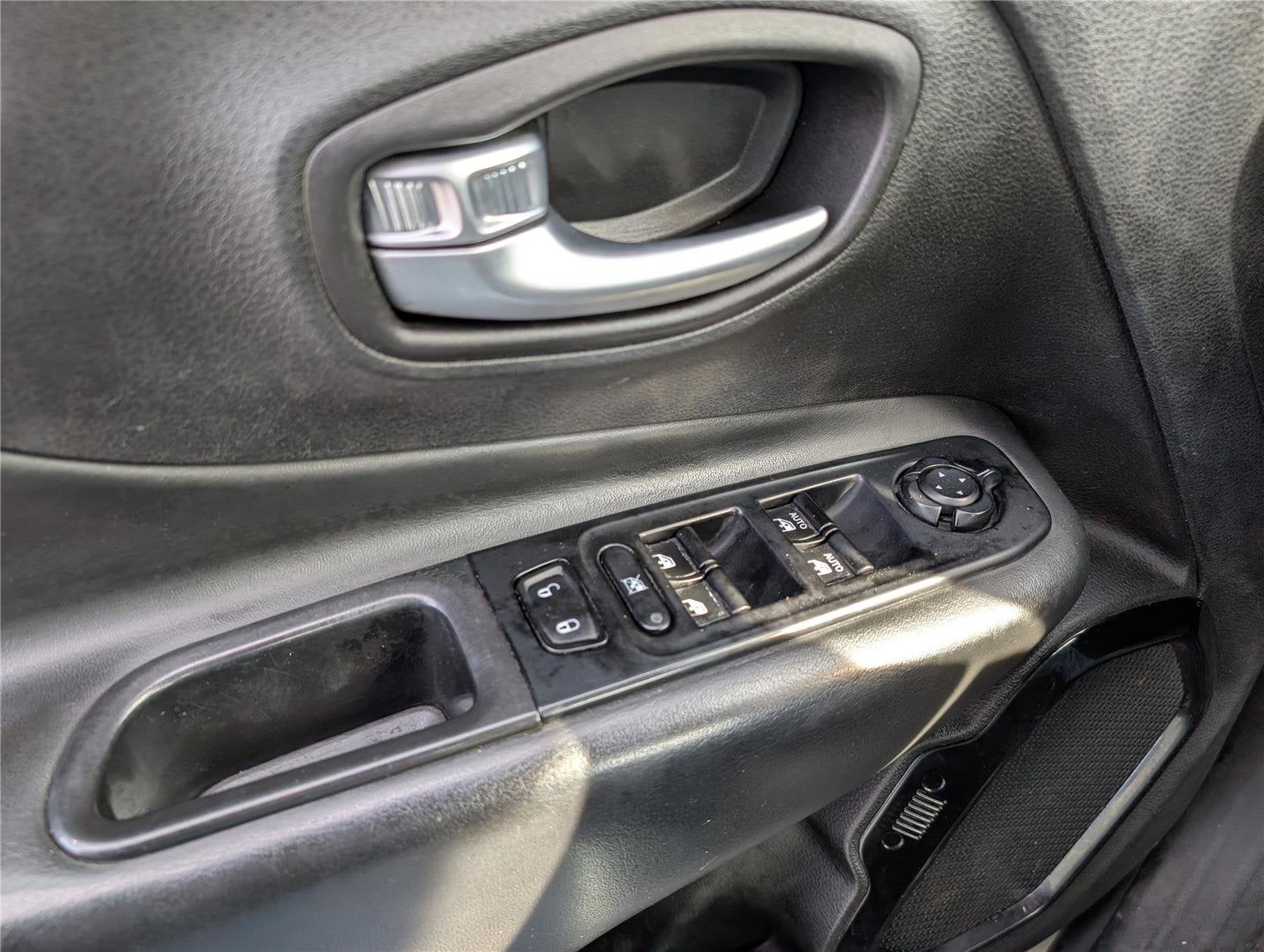 2022 Jeep Renegade Altitude