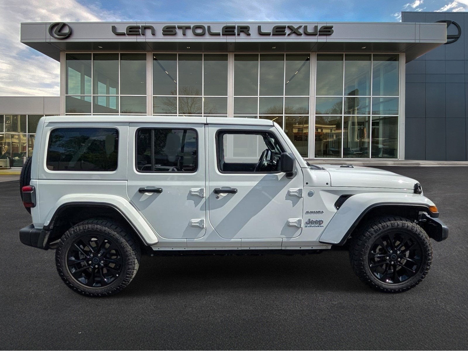 2024 Jeep Wrangler 4xe Sahara