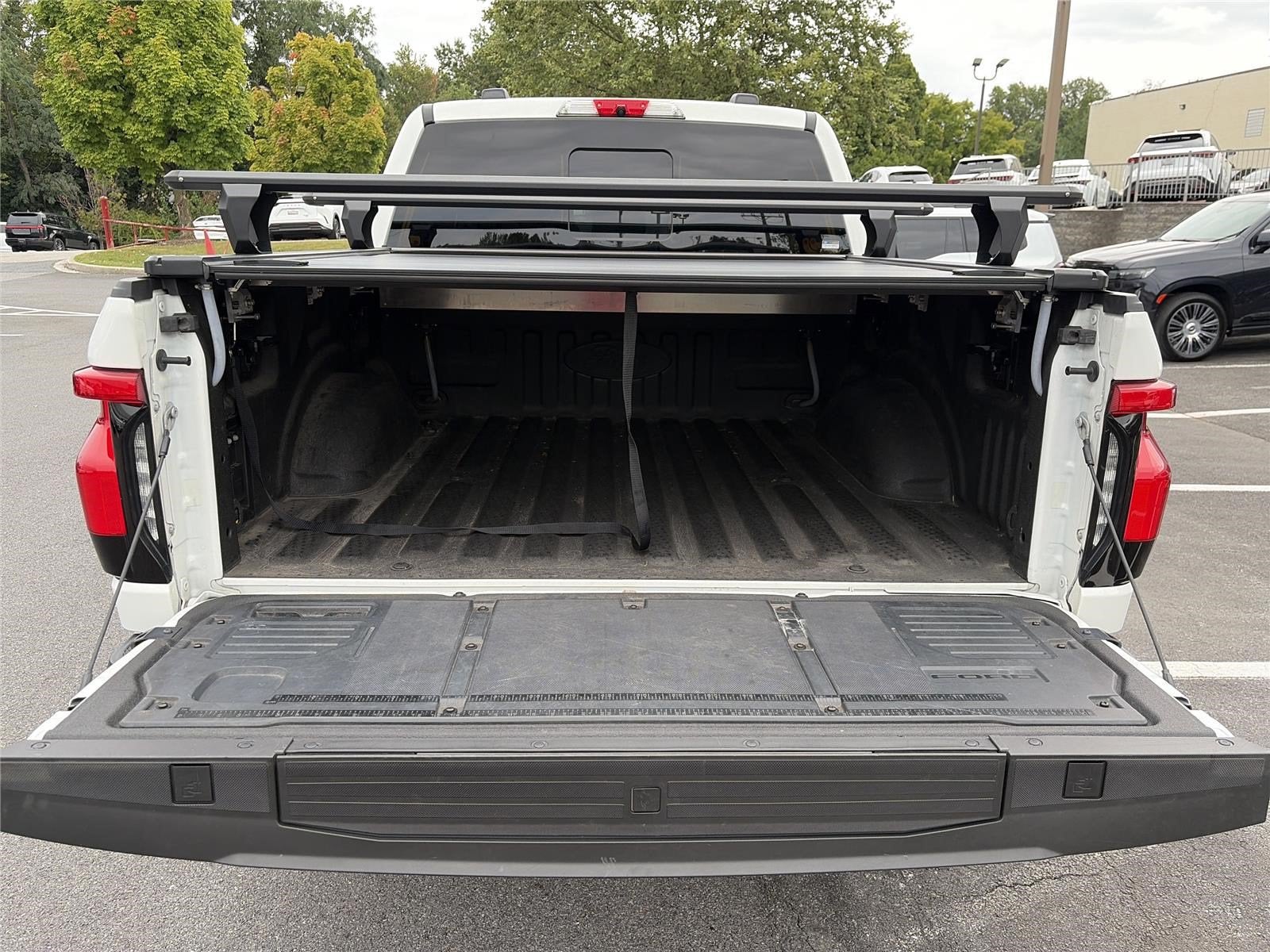 2022 Ford F-150 Lightning LARIAT