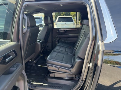2025 Chevrolet Suburban LS