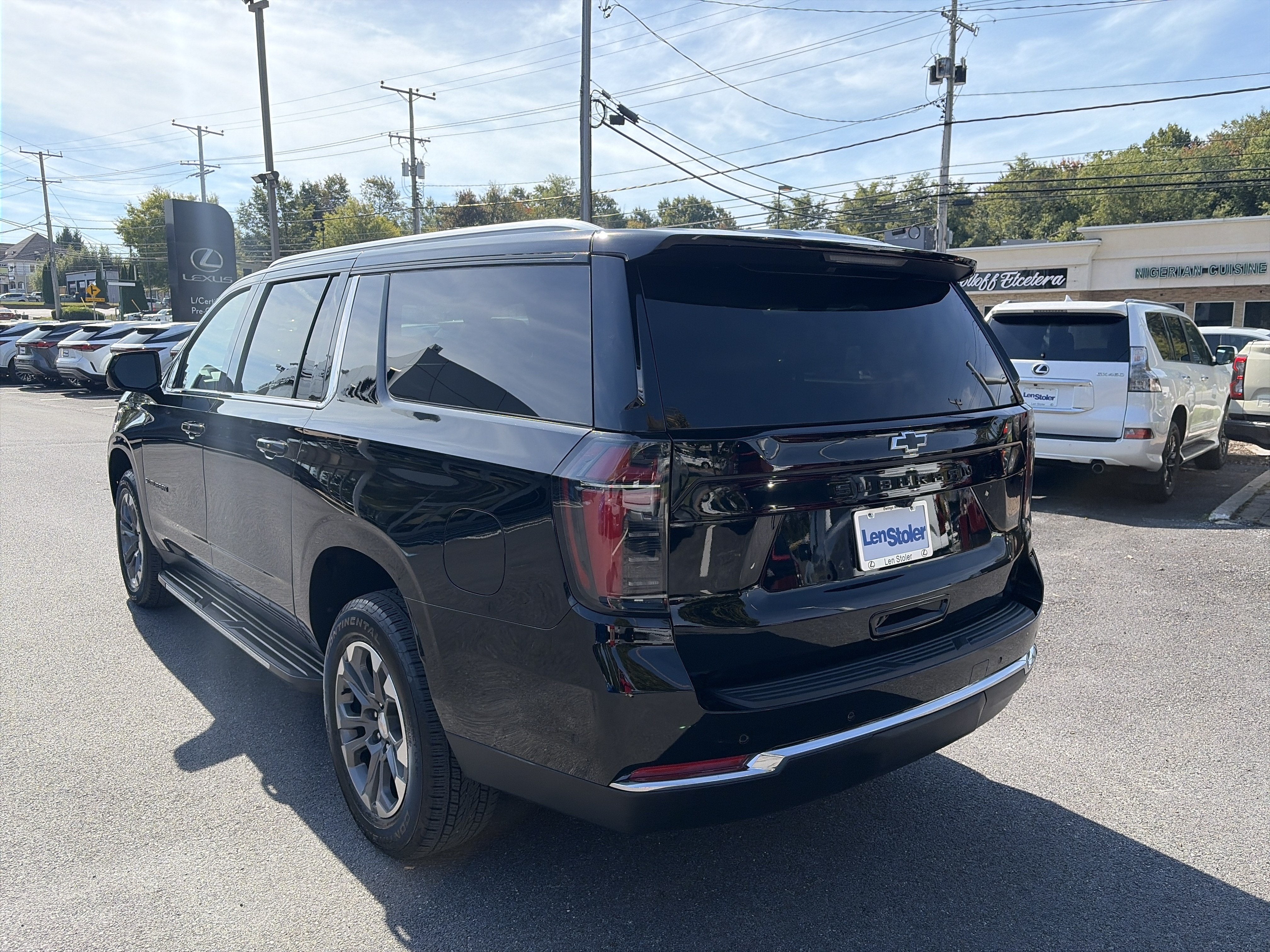 2025 Chevrolet Suburban LS