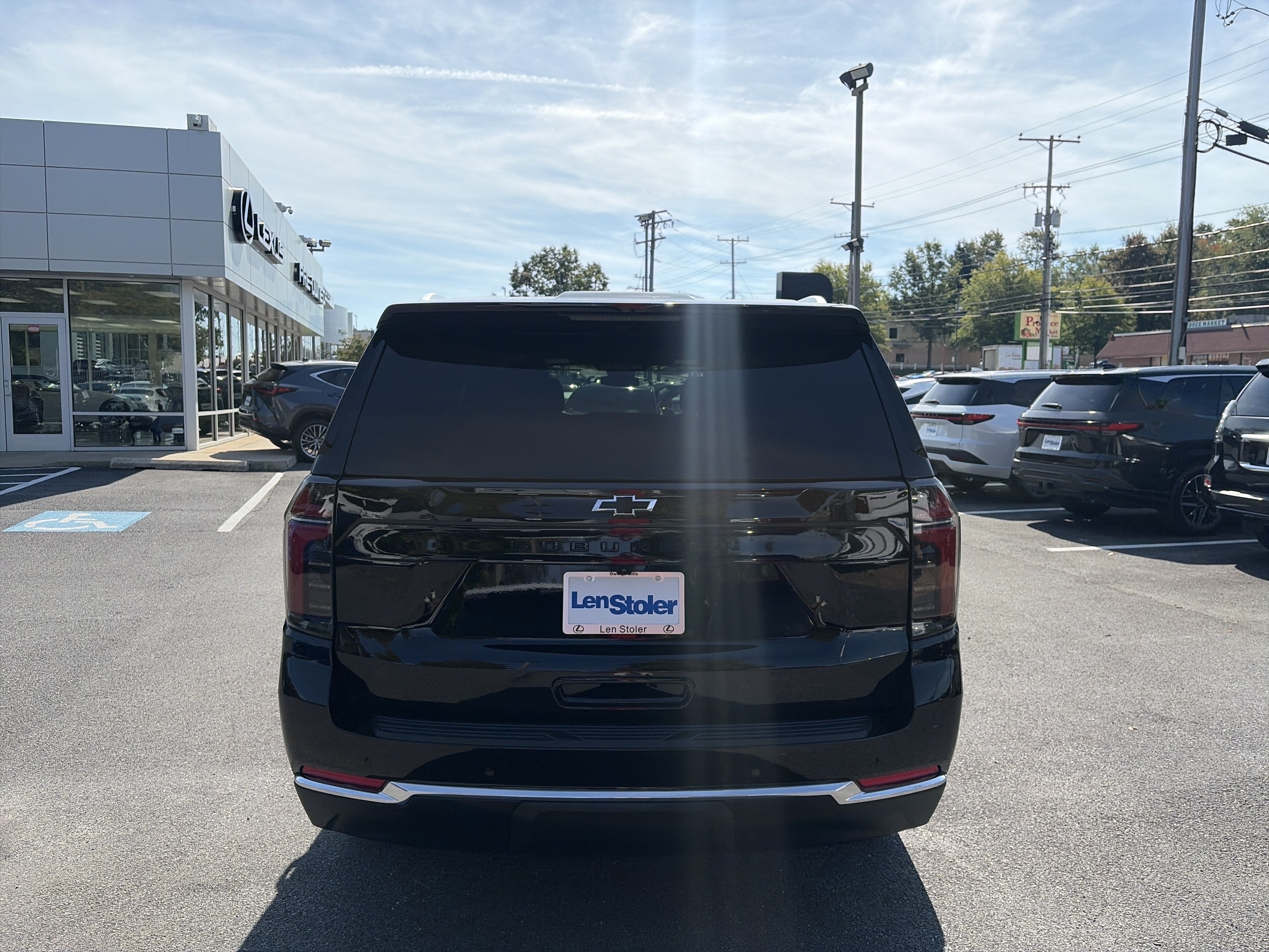 2025 Chevrolet Suburban LS