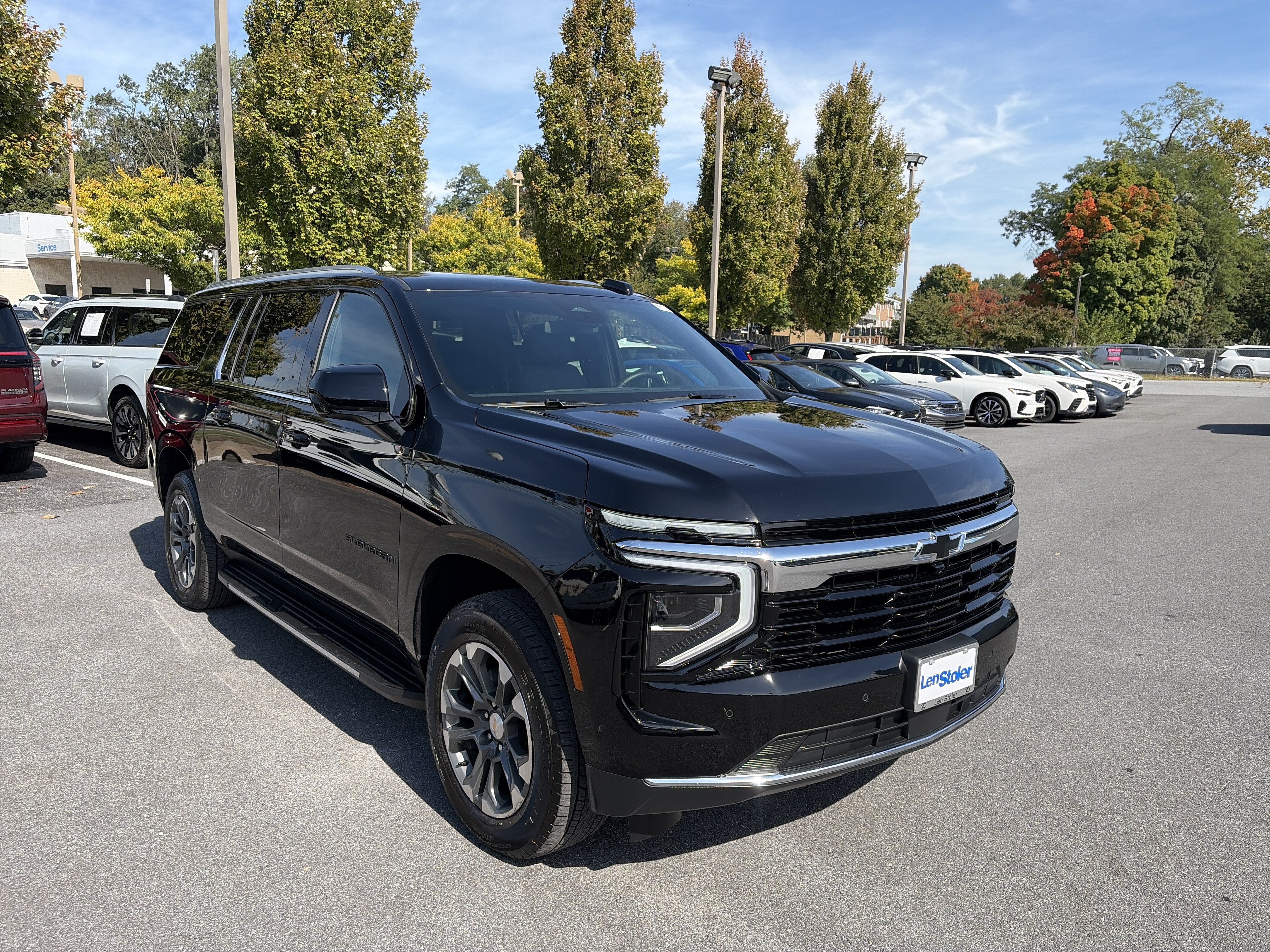 2025 Chevrolet Suburban LS