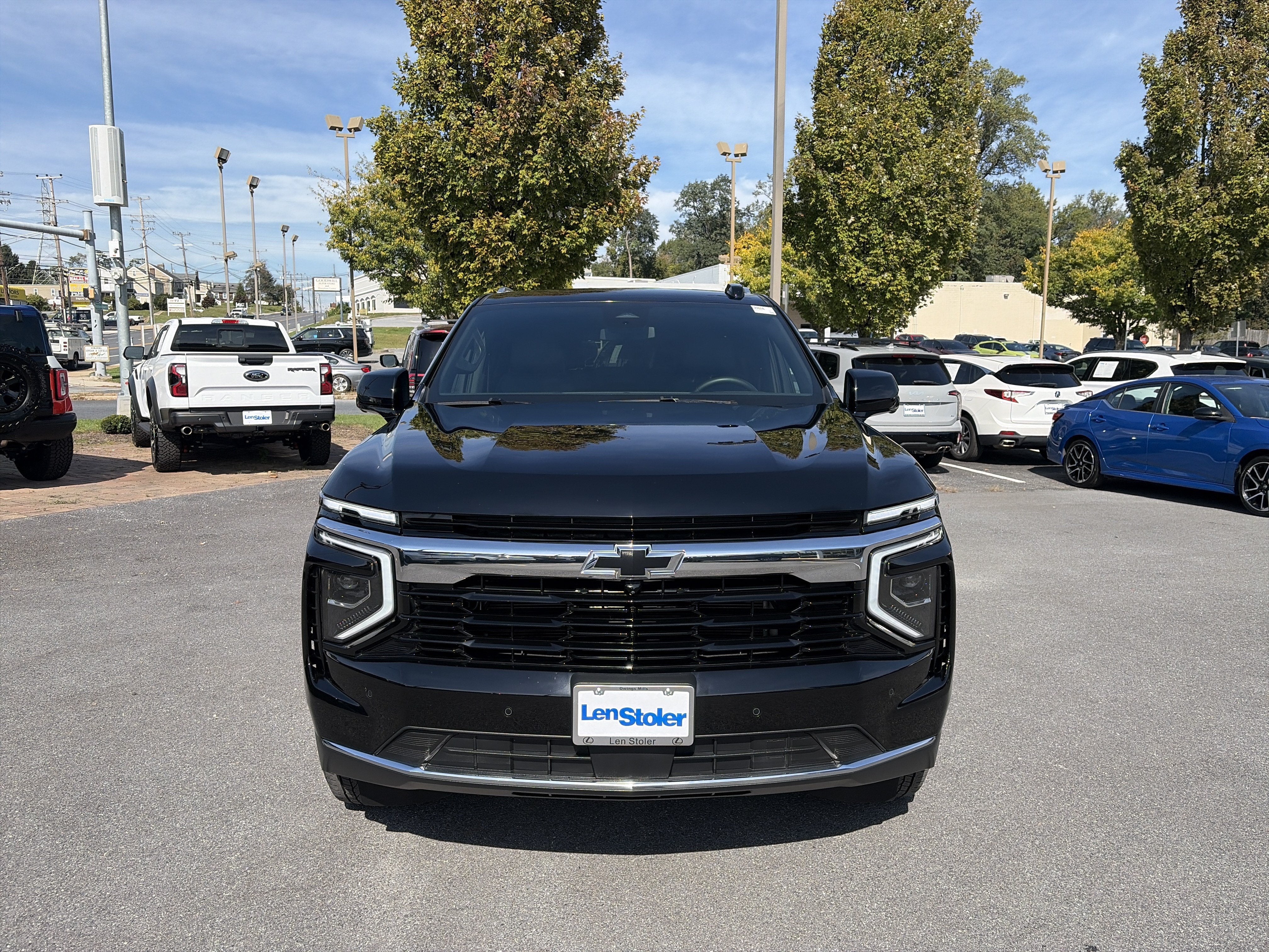 2025 Chevrolet Suburban LS