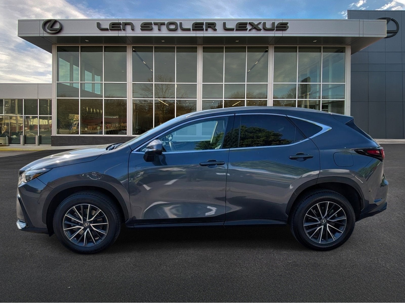 2023 Lexus NX 350h Premium AWD