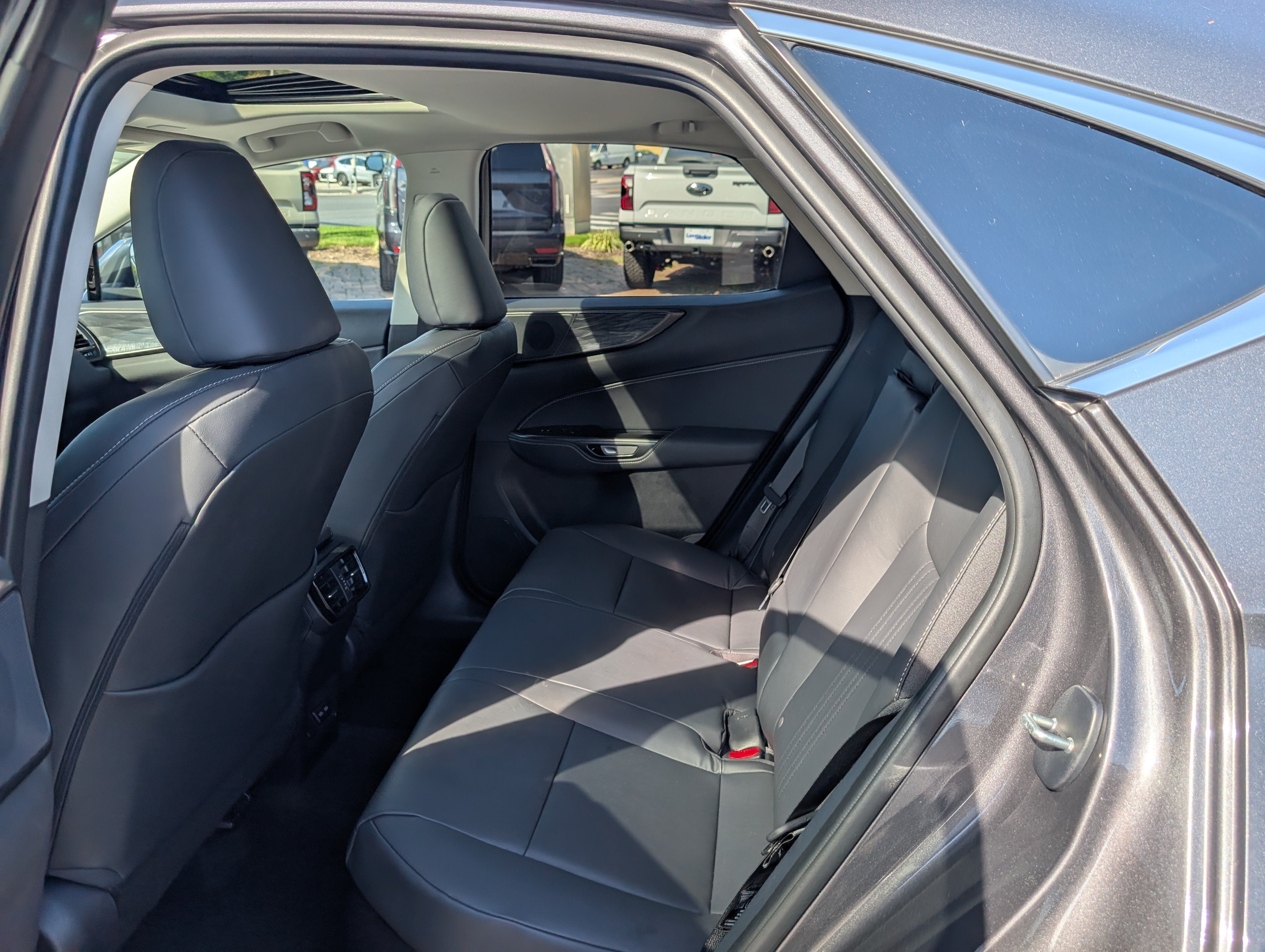 2026 Lexus NX 350h Premium AWD